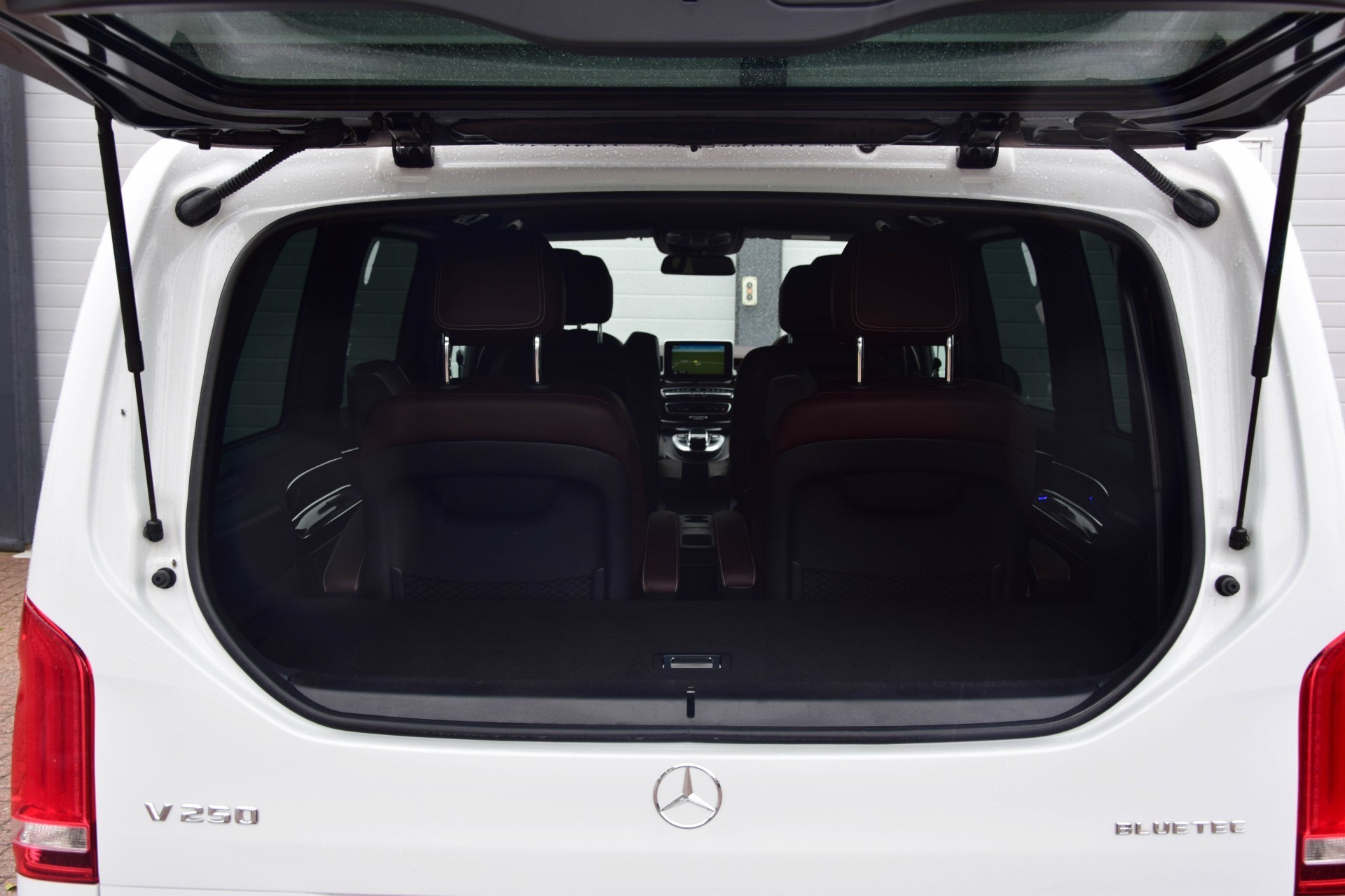 Mercedes-Benz V-Klasse 250 Bluetec Edition 1 Lang 6-Persoons Burmester/360/Nappa Aut7 Foto 15