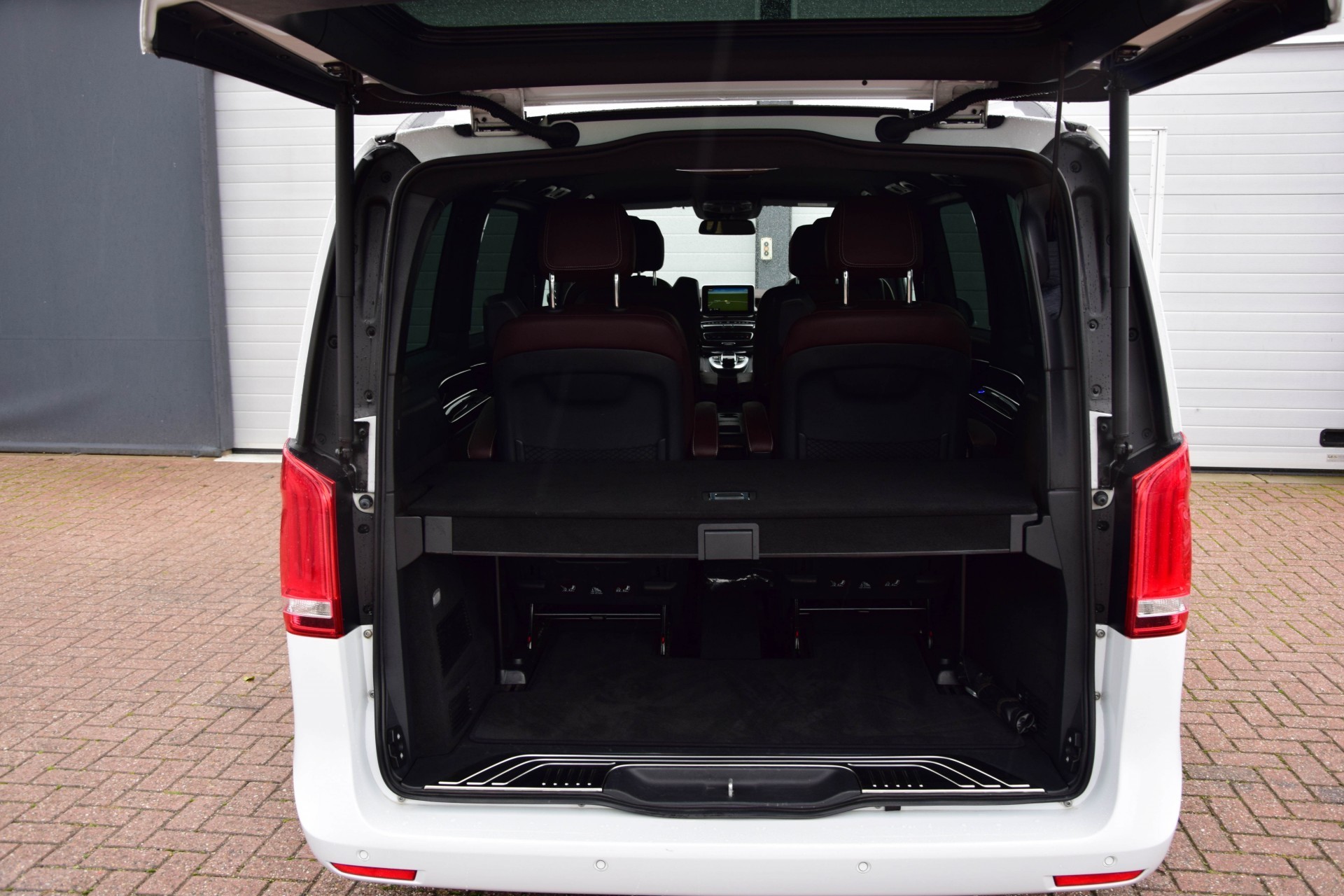 Mercedes-Benz V-Klasse 250 Bluetec Edition 1 Lang 6-Persoons Burmester/360/Nappa Aut7 Foto 16