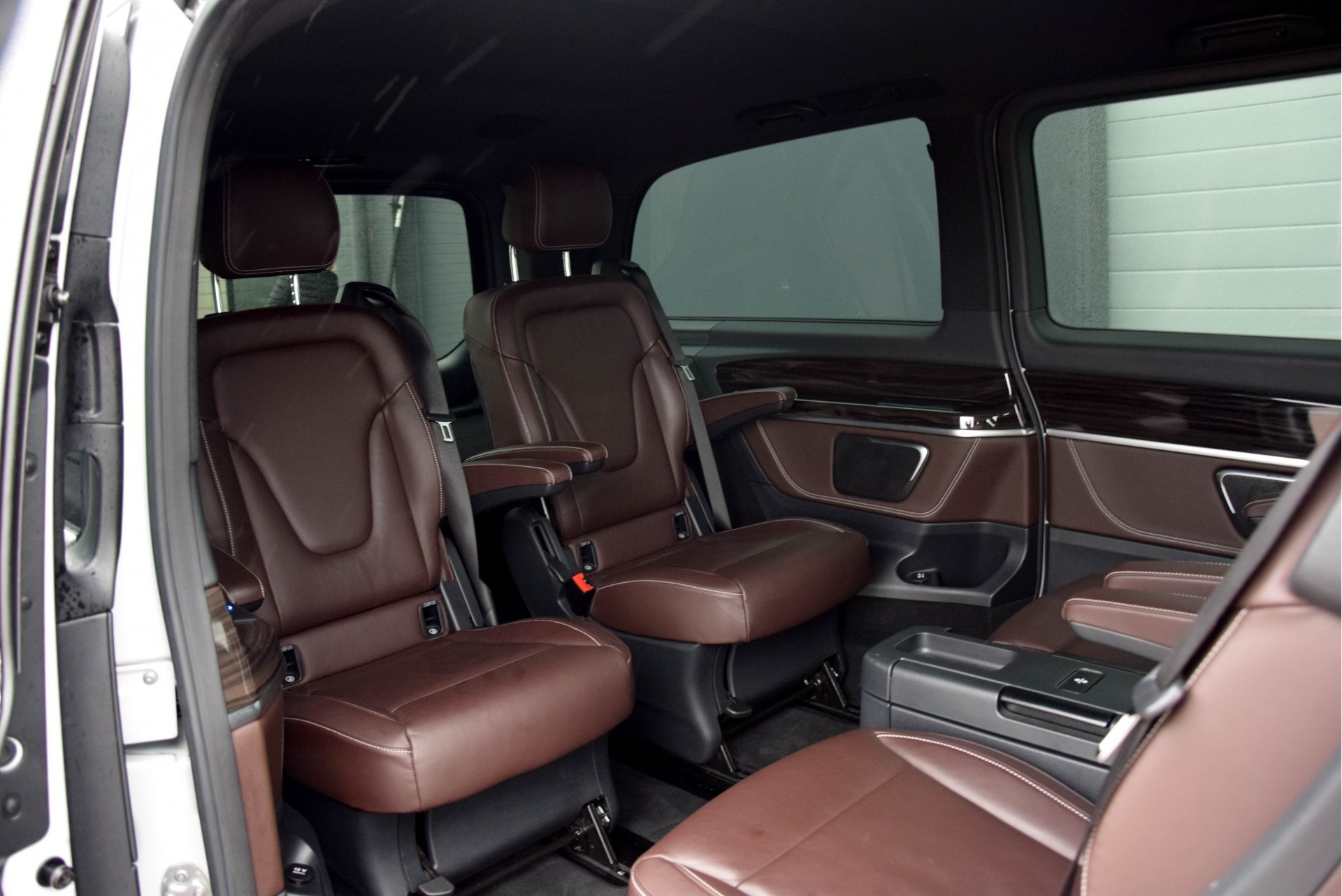 Mercedes-Benz V-Klasse 250 Bluetec Edition 1 Lang 6-Persoons Burmester/360/Nappa Aut7 Foto 4