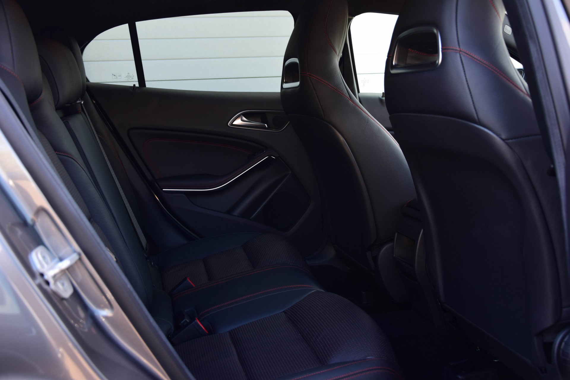 Mercedes-Benz GLA-Klasse 2.2 200 Cdi AMG Exclusive Nappa/Nav/PTS/Bi-Xenon Aut7 Foto 4