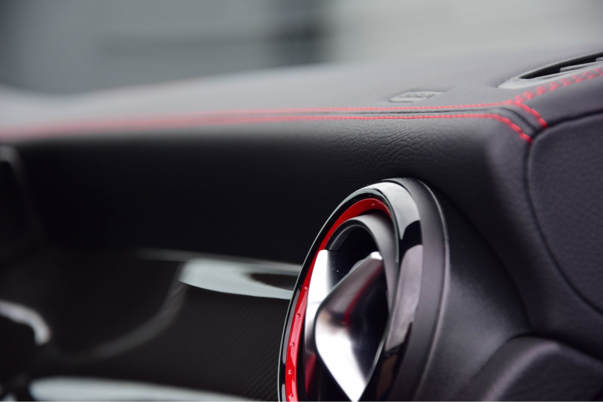 Mercedes-Benz GLA-Klasse 45 AMG 4-Matic Performance Aut7 Nieuwprijs: €96590 Foto 10