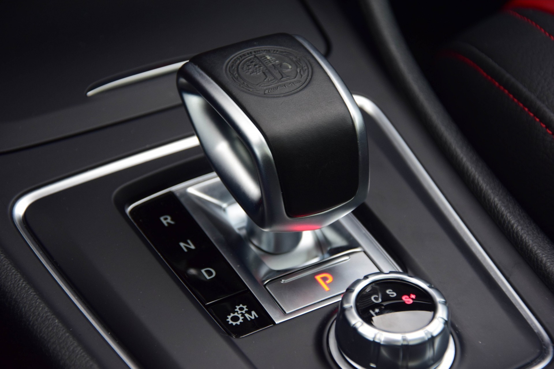 Mercedes-Benz GLA-Klasse 45 AMG 4-Matic Performance Aut7 Nieuwprijs: €96590 Foto 21