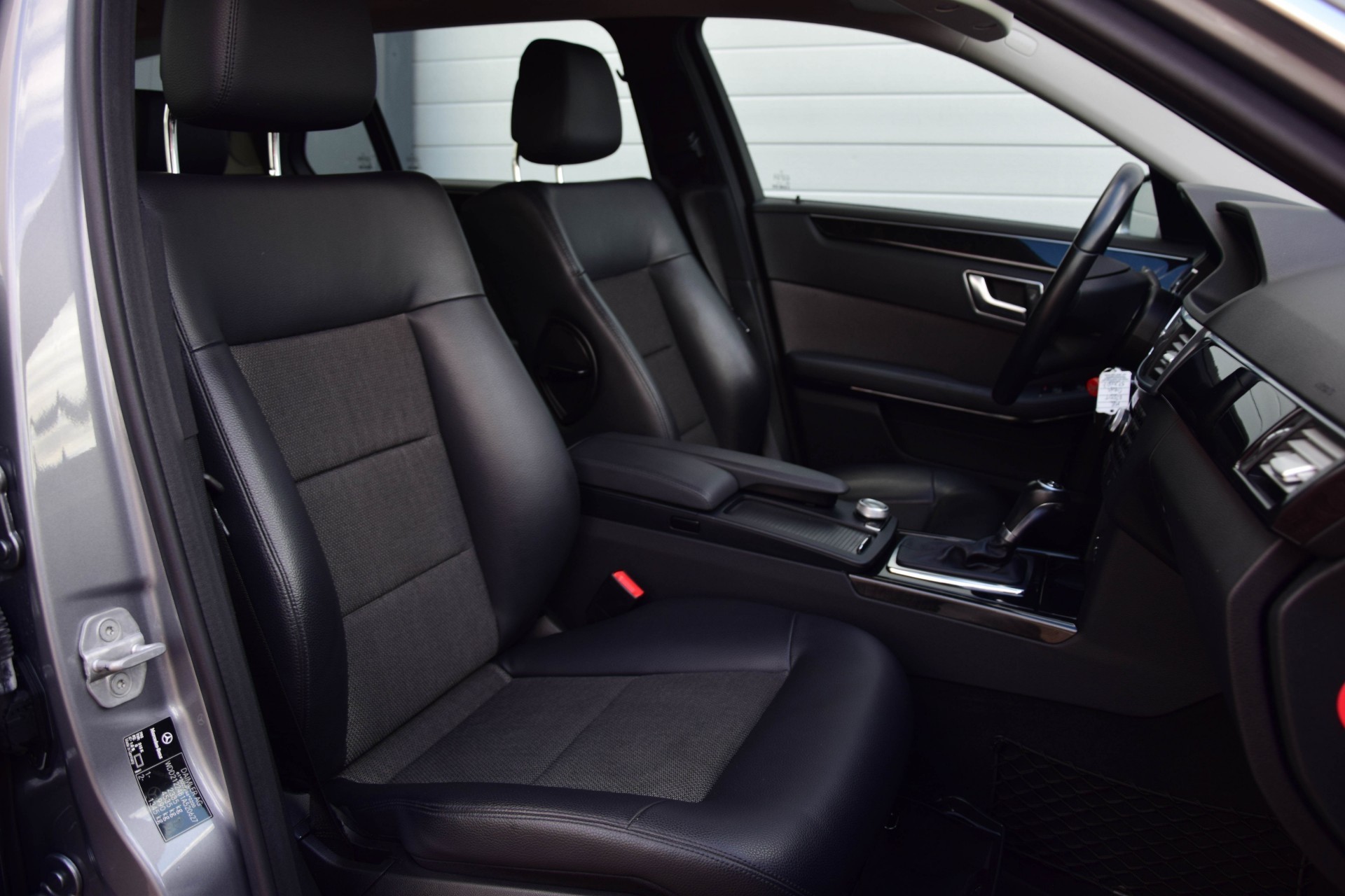 Mercedes-Benz E-Klasse Estate 200 CGI Avantgarde Navi/Afn-Trekhaak Aut7 Foto 3