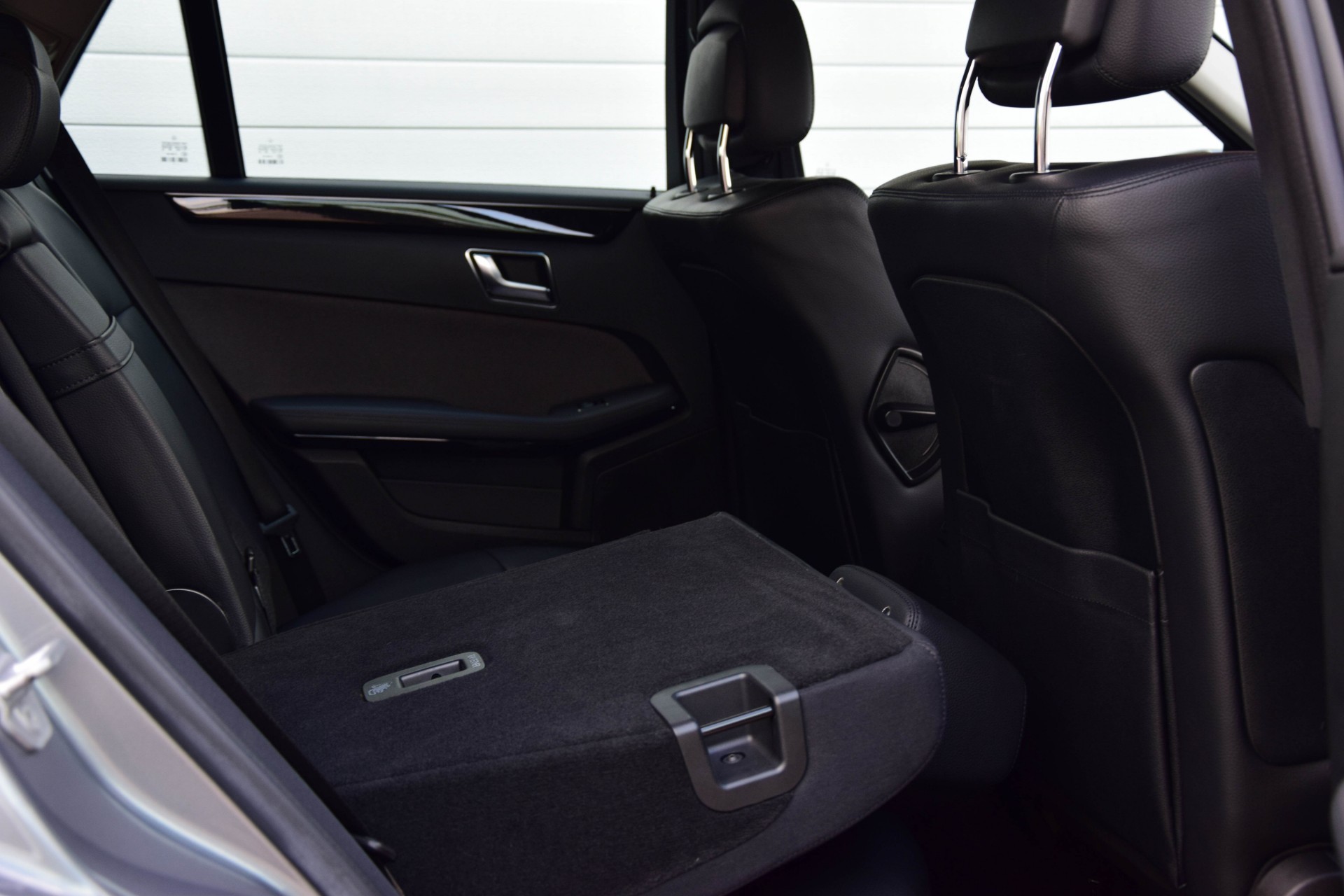 Mercedes-Benz E-Klasse Estate 200 CGI Avantgarde Navi/Afn-Trekhaak Aut7 Foto 5