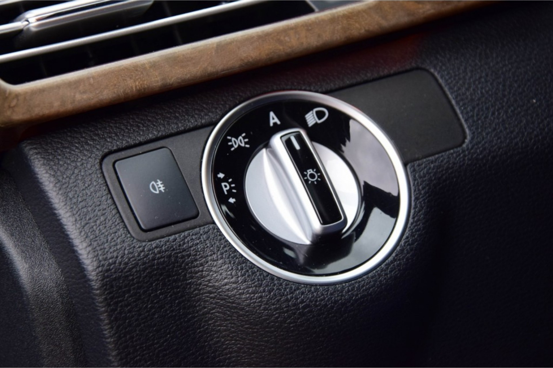 Mercedes-Benz E-Klasse 200 Cdi Avantgarde Designo/Leder/Com/Schuifdak/Rolo's/Verw/stln Aut Foto 14