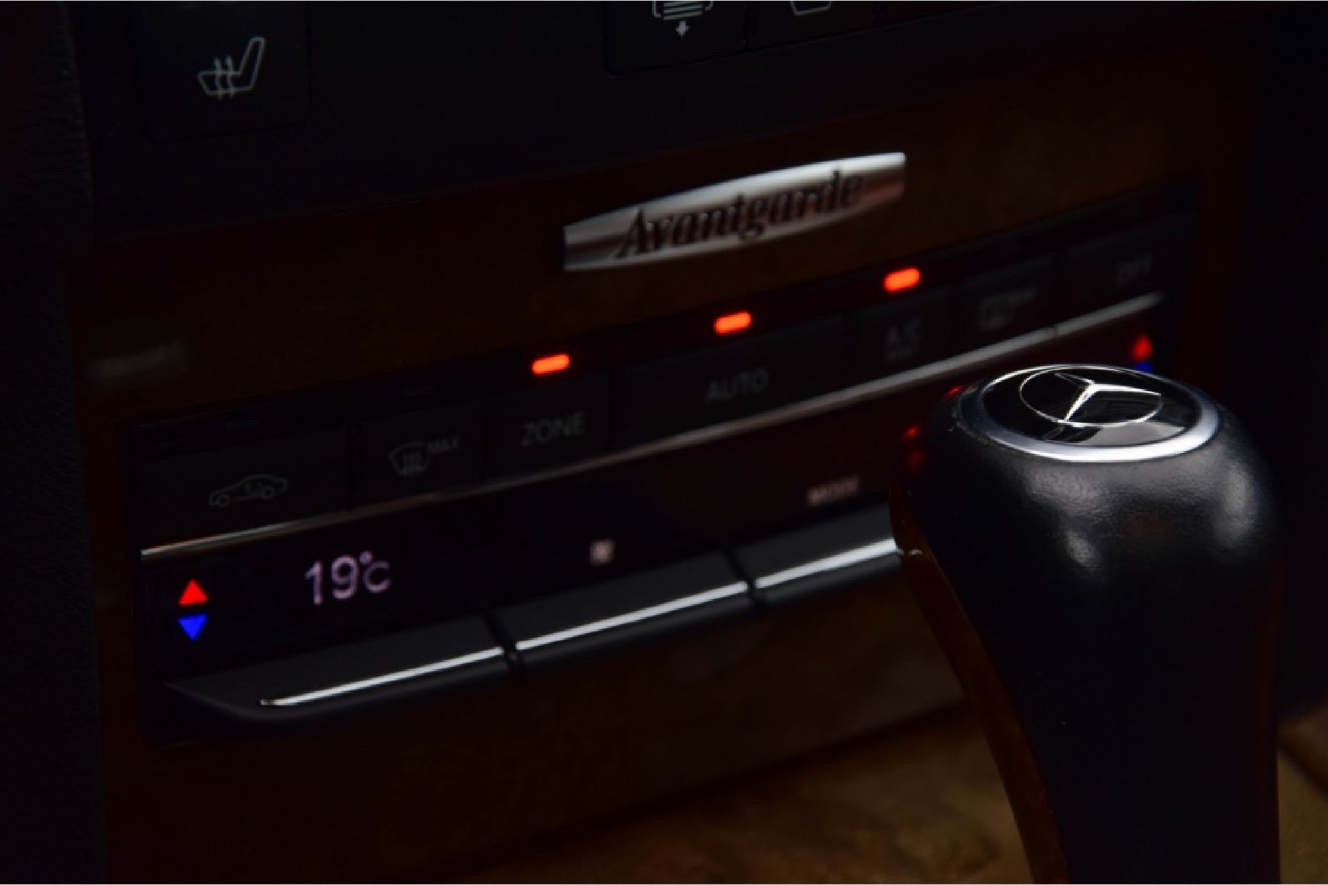 Mercedes-Benz E-Klasse 200 Cdi Avantgarde Designo/Leder/Com/Schuifdak/Rolo's/Verw/stln Aut Foto 15