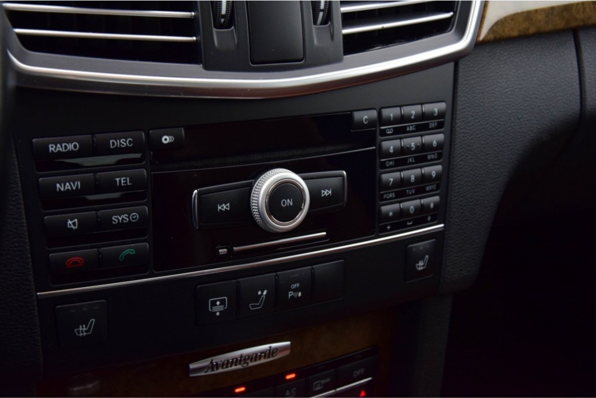 Mercedes-Benz E-Klasse 200 Cdi Avantgarde Designo/Leder/Com/Schuifdak/Rolo's/Verw/stln Aut Foto 17