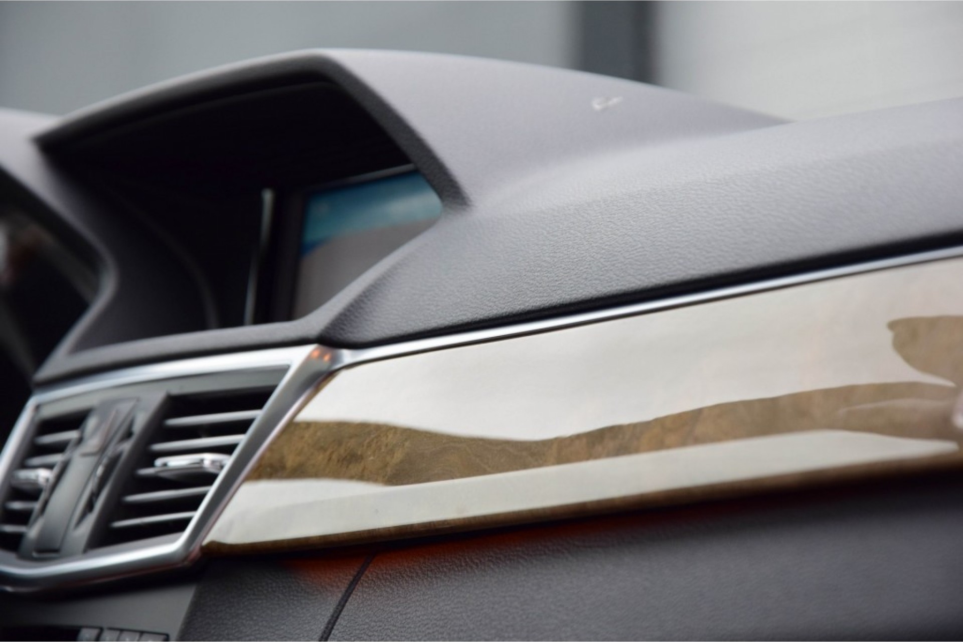 Mercedes-Benz E-Klasse 200 Cdi Avantgarde Designo/Leder/Com/Schuifdak/Rolo's/Verw/stln Aut Foto 8