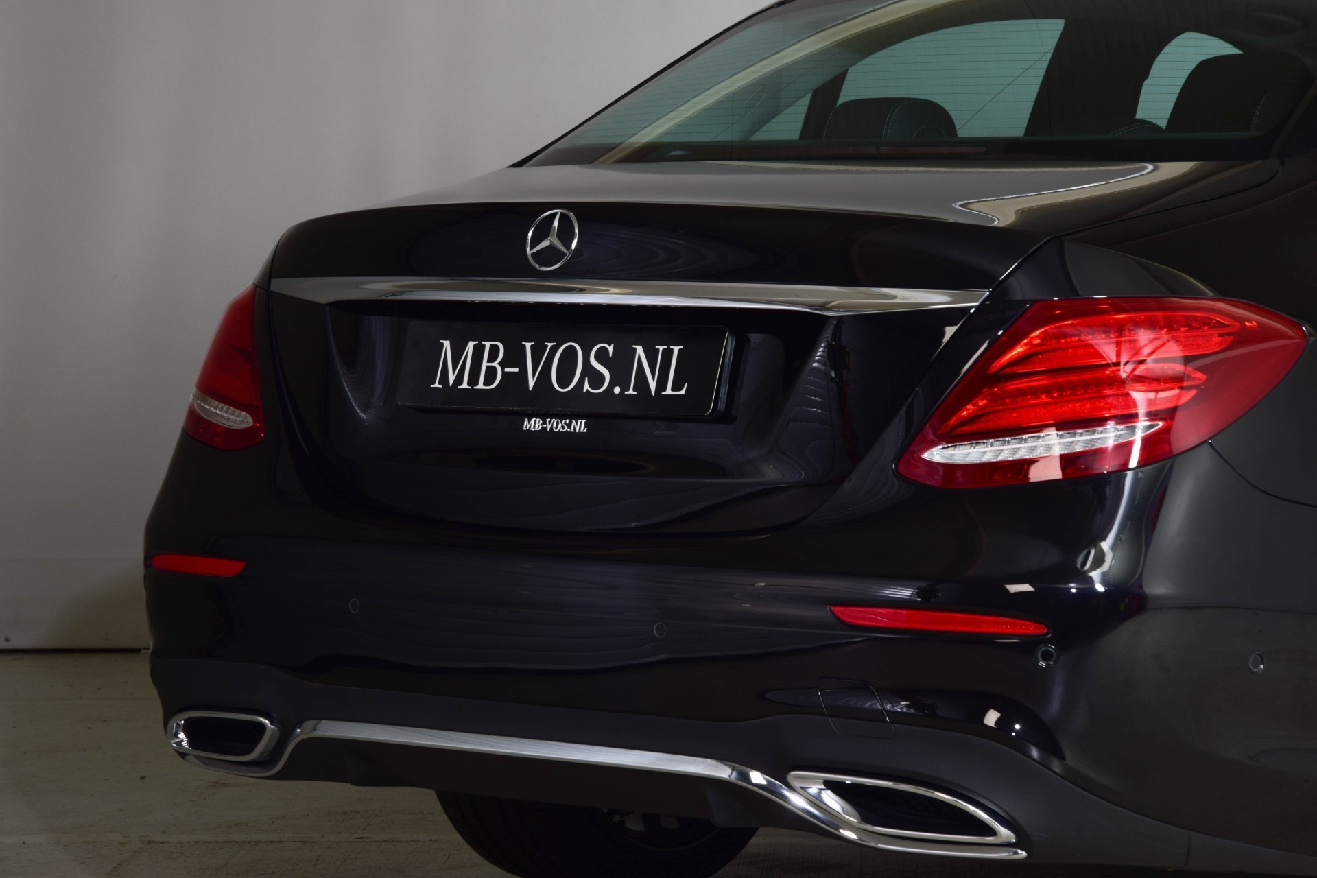 Mercedes-Benz E-Klasse 350 d AMG Panorama/Intelligent Drive/Keyless/Widescreen Aut9 Foto 10