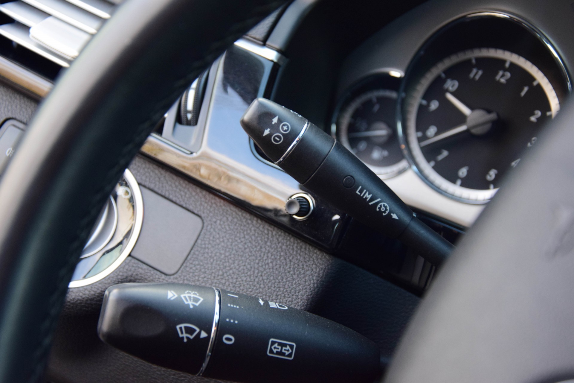 Mercedes-Benz E-Klasse 220 Cdi Avantgarde Navi/ILS/Stoelverwarming Aut5 Foto 15