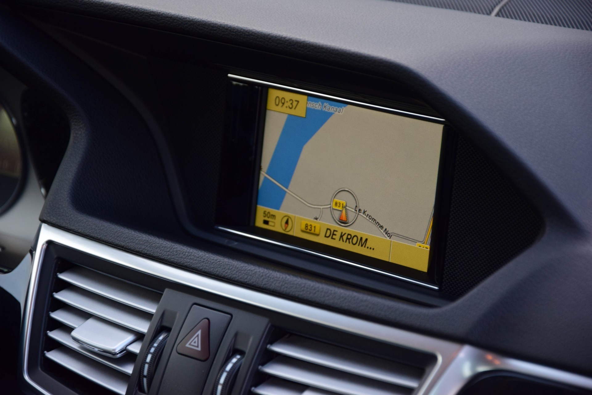 Mercedes-Benz E-Klasse 220 Cdi Avantgarde Navi/ILS/Stoelverwarming Aut5 Foto 8