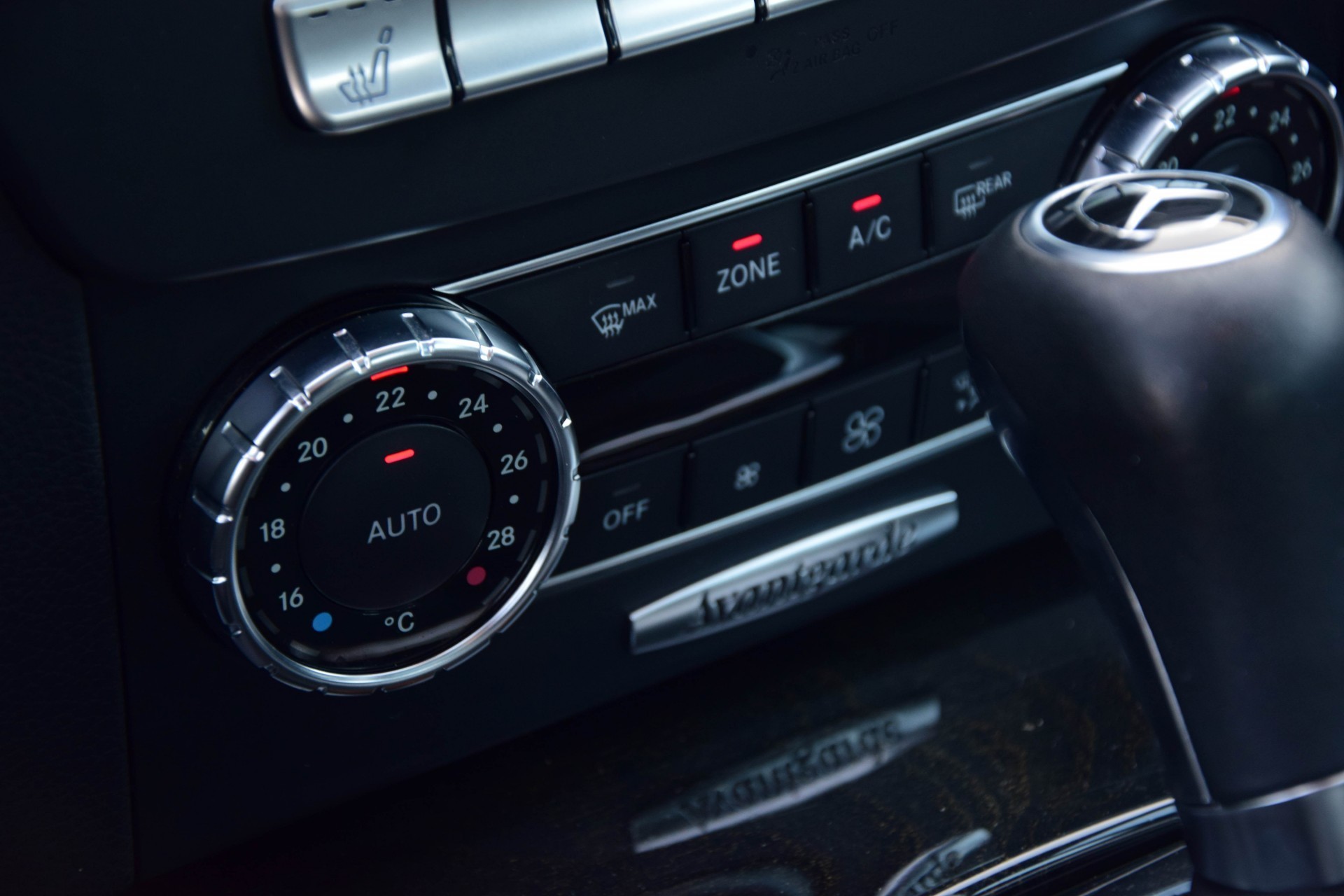 Mercedes-Benz C-Klasse 180 Cgi AMG Facelift Schuifdak/Navi/Wisselaar/ILS Aut7 Foto 12