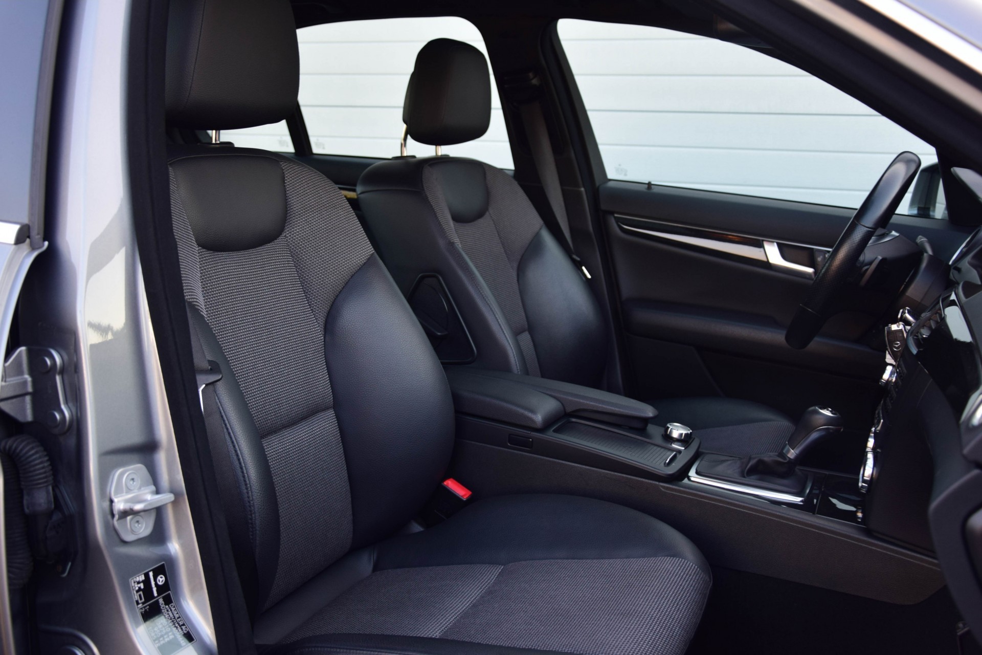 Mercedes-Benz C-Klasse 180 Cgi AMG Facelift Schuifdak/Navi/Wisselaar/ILS Aut7 Foto 3