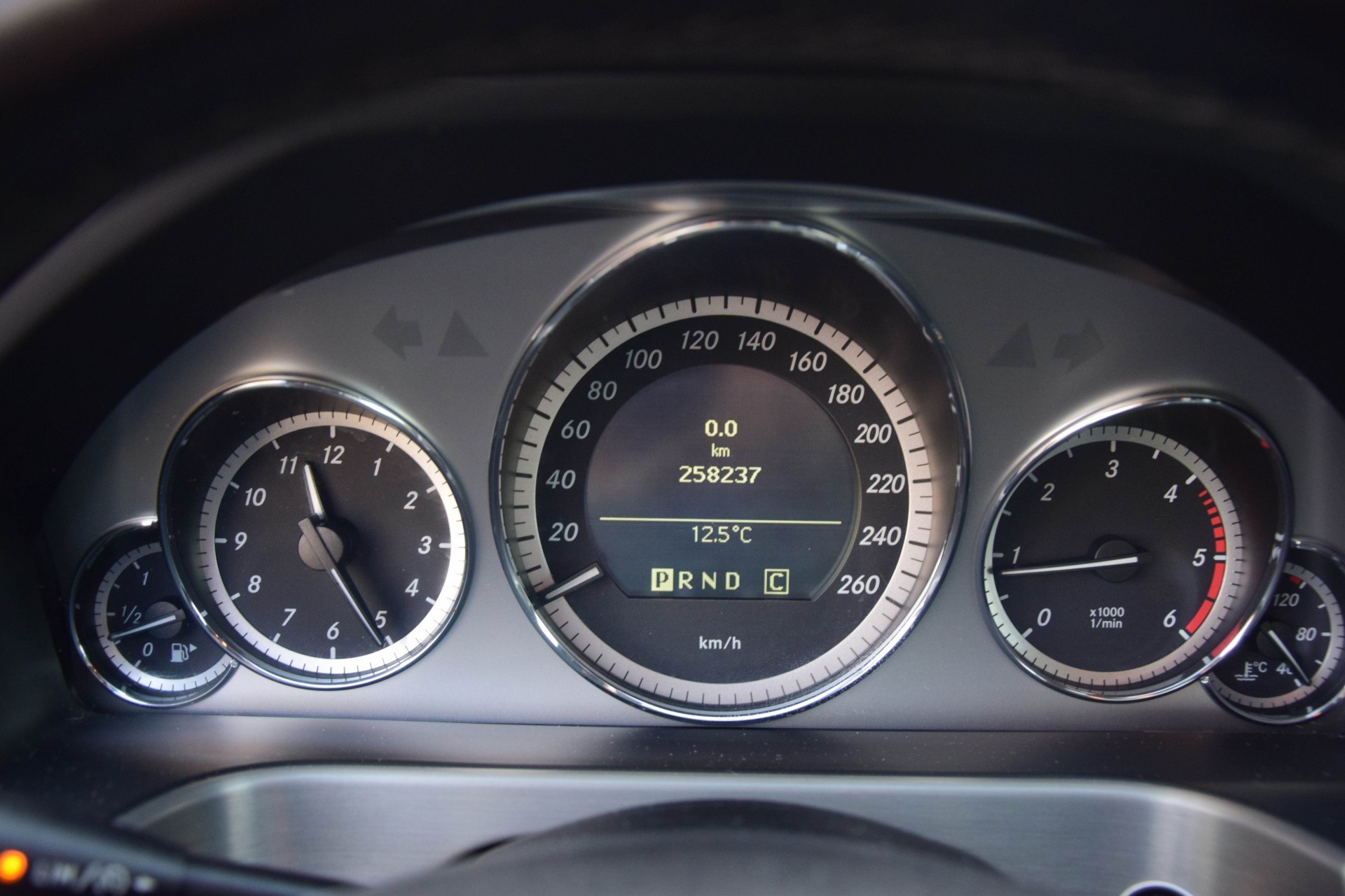 Mercedes-Benz E-Klasse 220 Cdi Avantgarde Leer/Navi/ILS Aut5 Foto 7