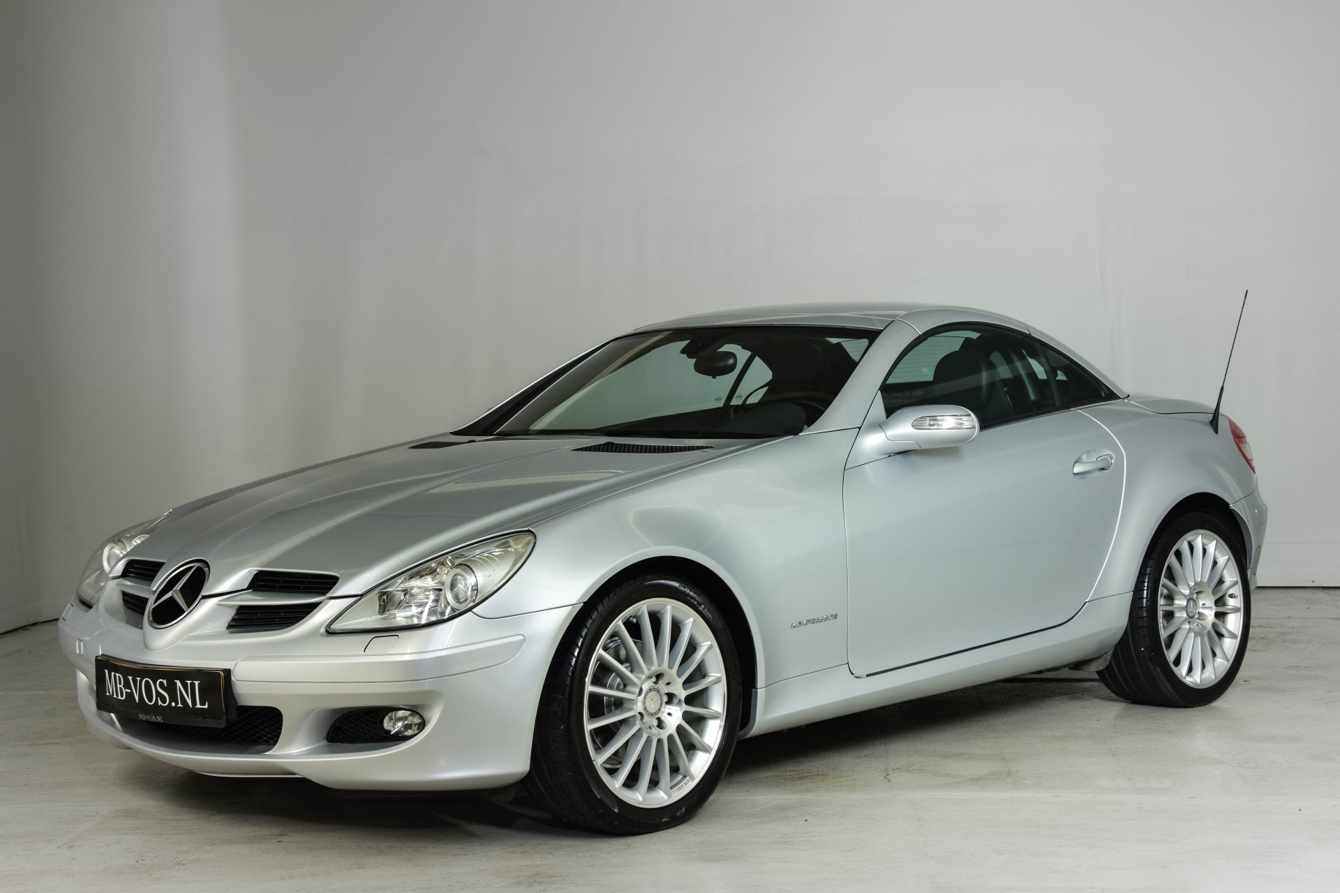 Mercedes-Benz SLK-Klasse 200 K. Leer/Comand/18" AMG/Verw-stoelen Aut5 Foto 3