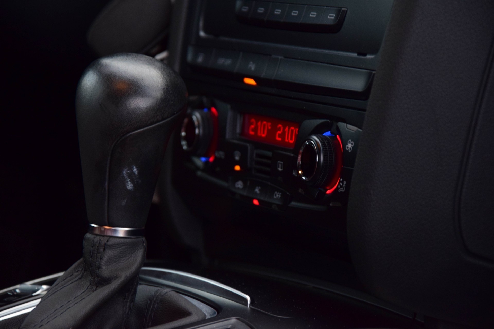 Audi A5 3.2 FSI Quattro Pro Line Aut6 Foto 7