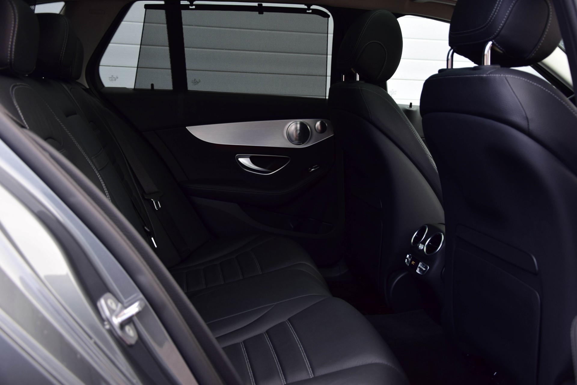 Mercedes-Benz C-Klasse Estate 220 CDI Panorama/Keyless/Burmester/Standkachel/Trekhaak Aut7 Foto 4