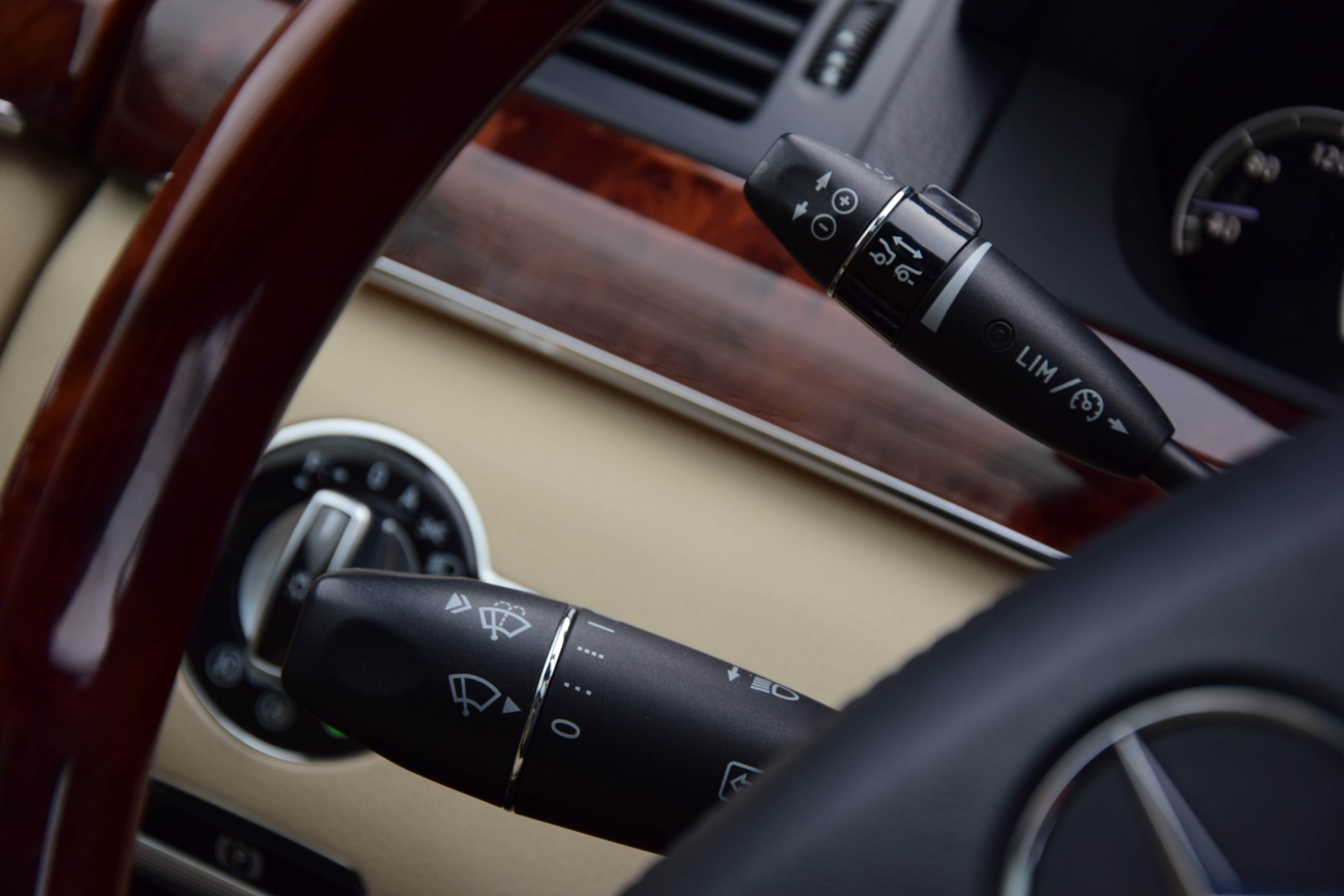 Mercedes-Benz S-Klasse 420 Cdi Prestige Plus Distronic/Keyless/TV/Softclose Aut7 Foto 14