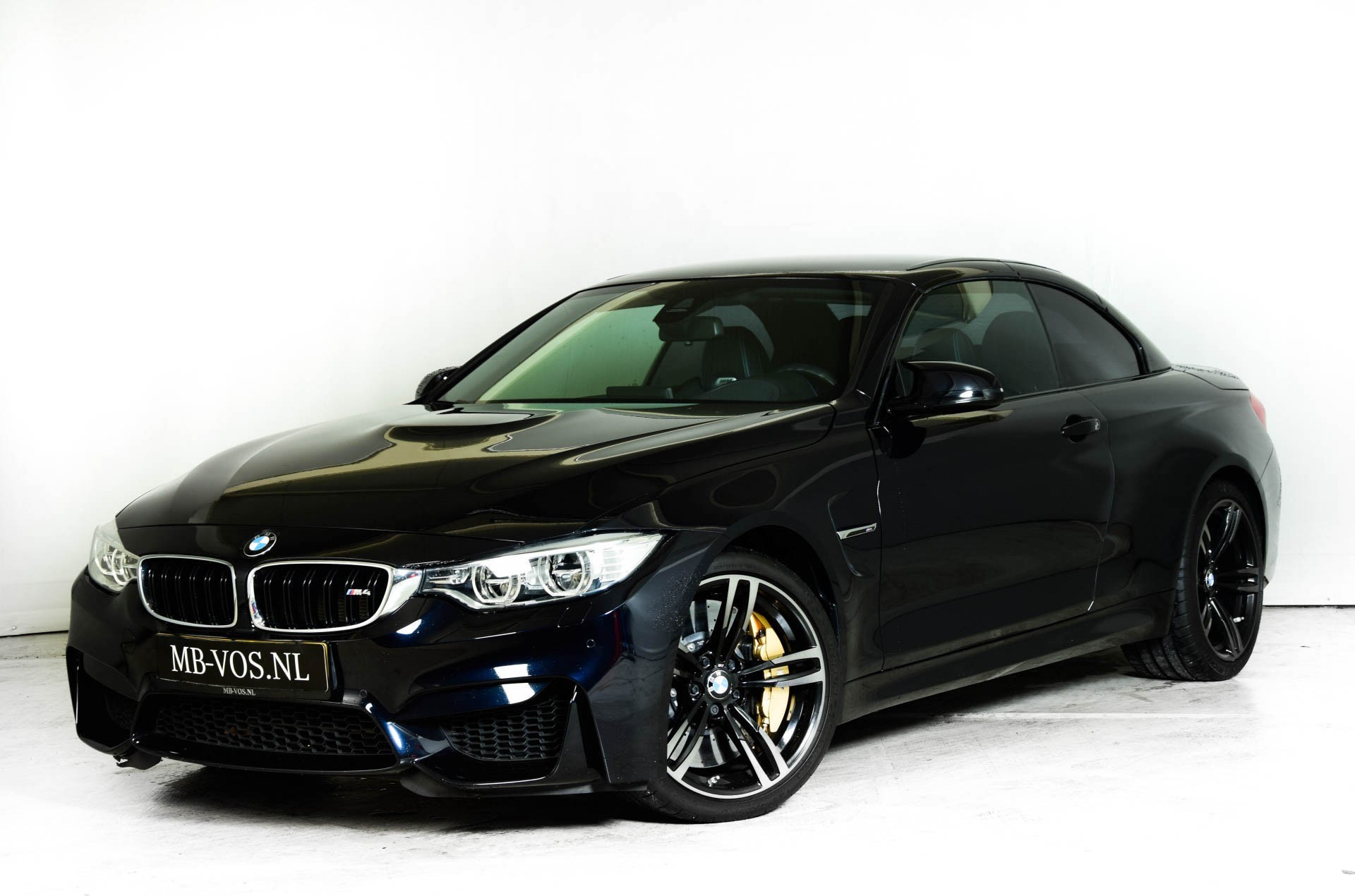 BMW 4 Serie Cabrio M4 Ceramic/Akropovic/Individual/Driver Pack €160295 NIEUW Foto 3