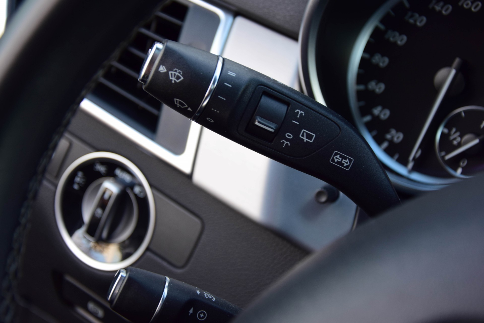 Mercedes-Benz M-Klasse 350 4-M AMG Luchtvering/Standkachel/Dak/Wegkl-trekhaak Aut7 Foto 10