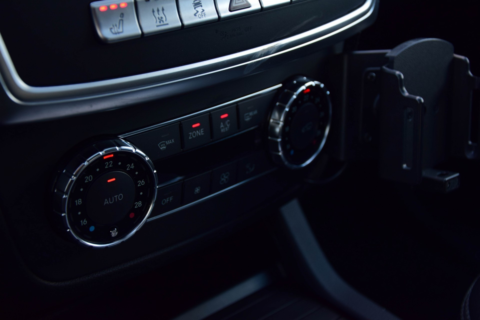 Mercedes-Benz M-Klasse 350 4-M AMG Luchtvering/Standkachel/Dak/Wegkl-trekhaak Aut7 Foto 12