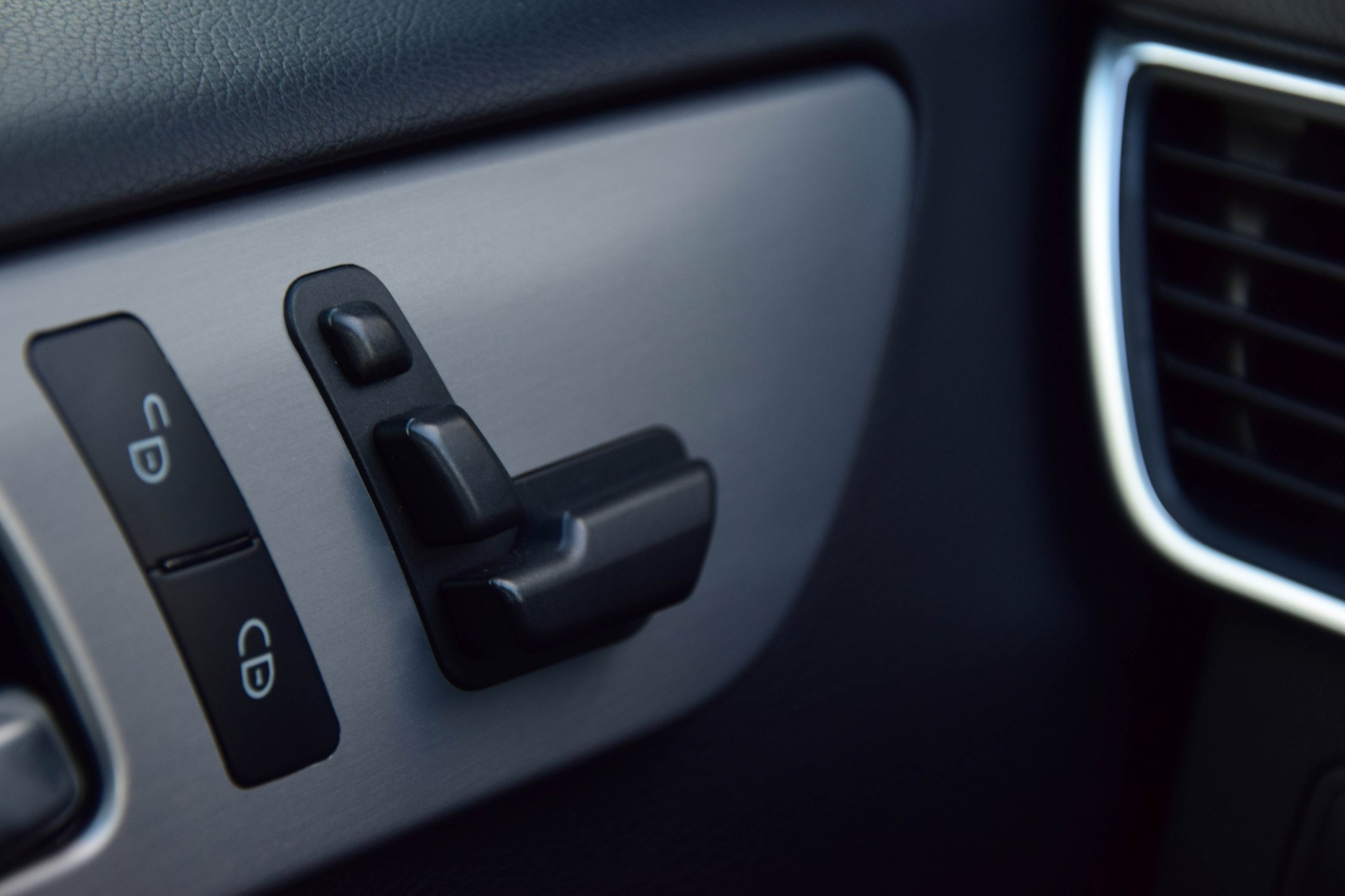 Mercedes-Benz M-Klasse 350 4-M AMG Luchtvering/Standkachel/Dak/Wegkl-trekhaak Aut7 Foto 15