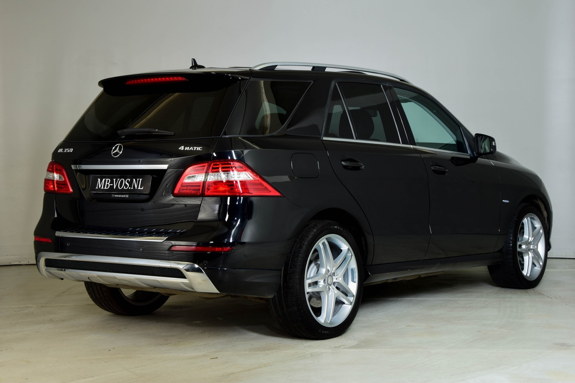 Mercedes-Benz M-Klasse 350 4-M AMG Luchtvering/Standkachel/Dak/Wegkl-trekhaak Aut7 Foto 2