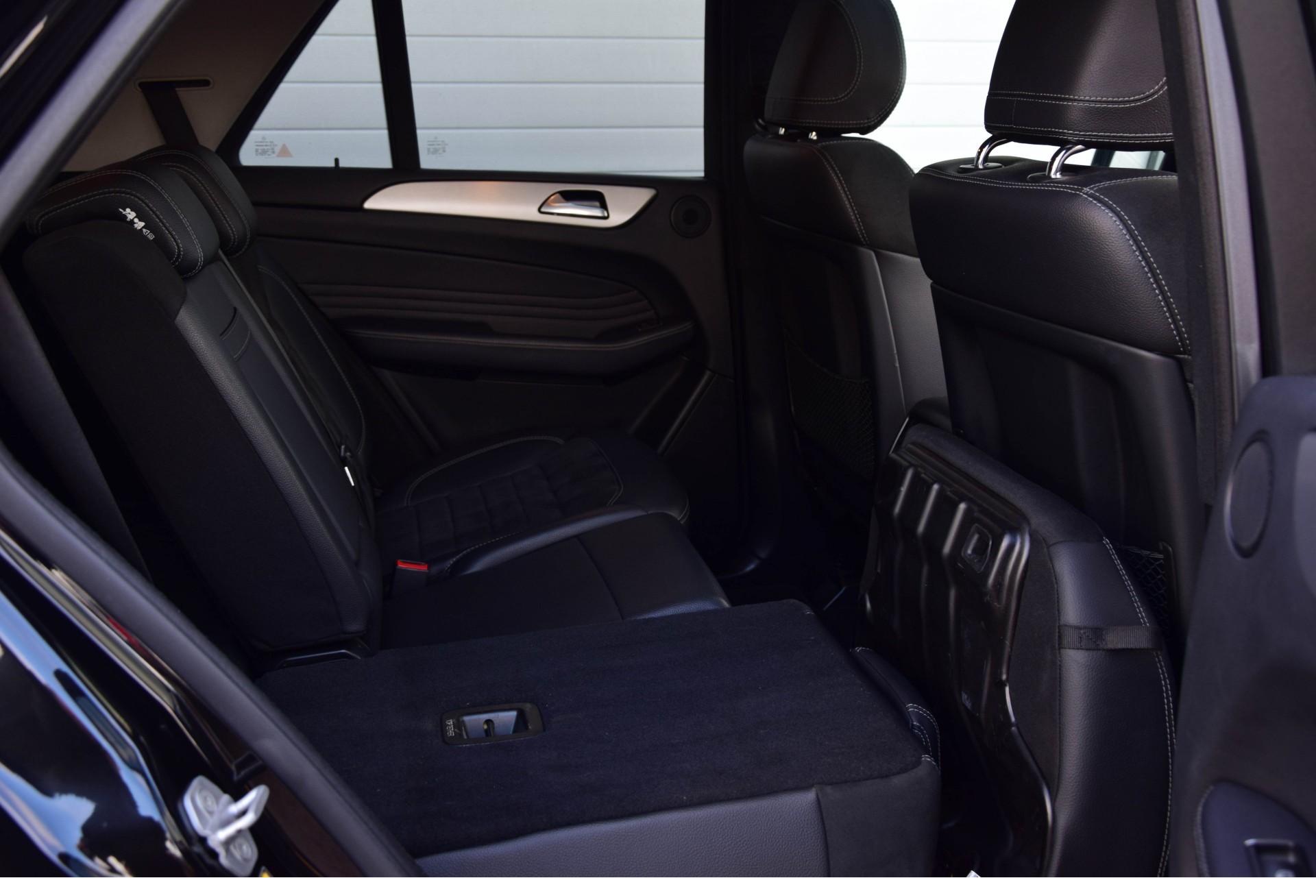 Mercedes-Benz M-Klasse 350 4-M AMG Luchtvering/Standkachel/Dak/Wegkl-trekhaak Aut7 Foto 5