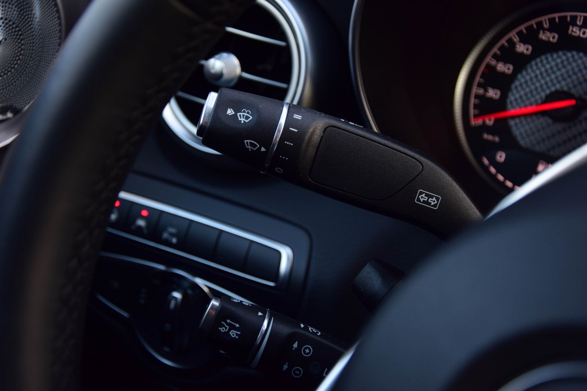 Mercedes-Benz C-Klasse 63 AMG Night Performance Aut7 Foto 16