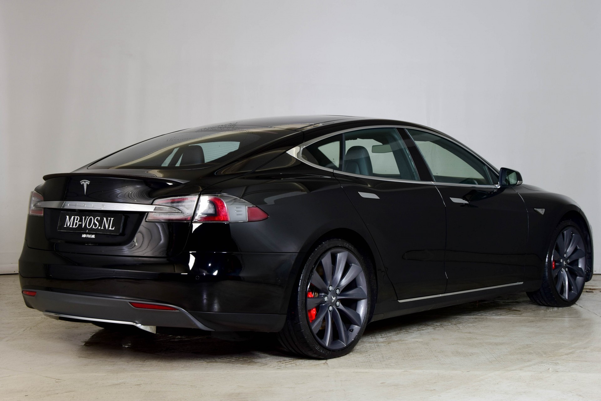 Tesla Model S 85 PERFORMANCE Pano/Carbon/Tech Package/Fidelity Sound/Smart Suspension Foto 2