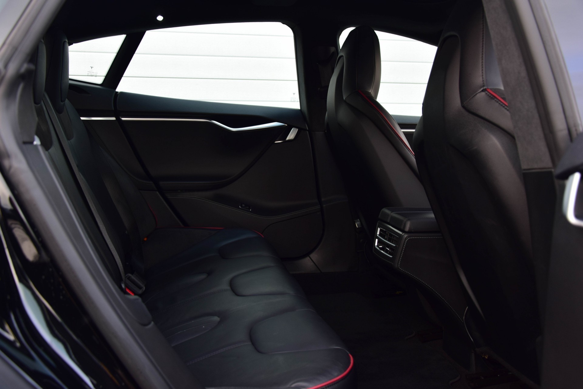 Tesla Model S 85 PERFORMANCE Pano/Carbon/Tech Package/Fidelity Sound/Smart Suspension Foto 5