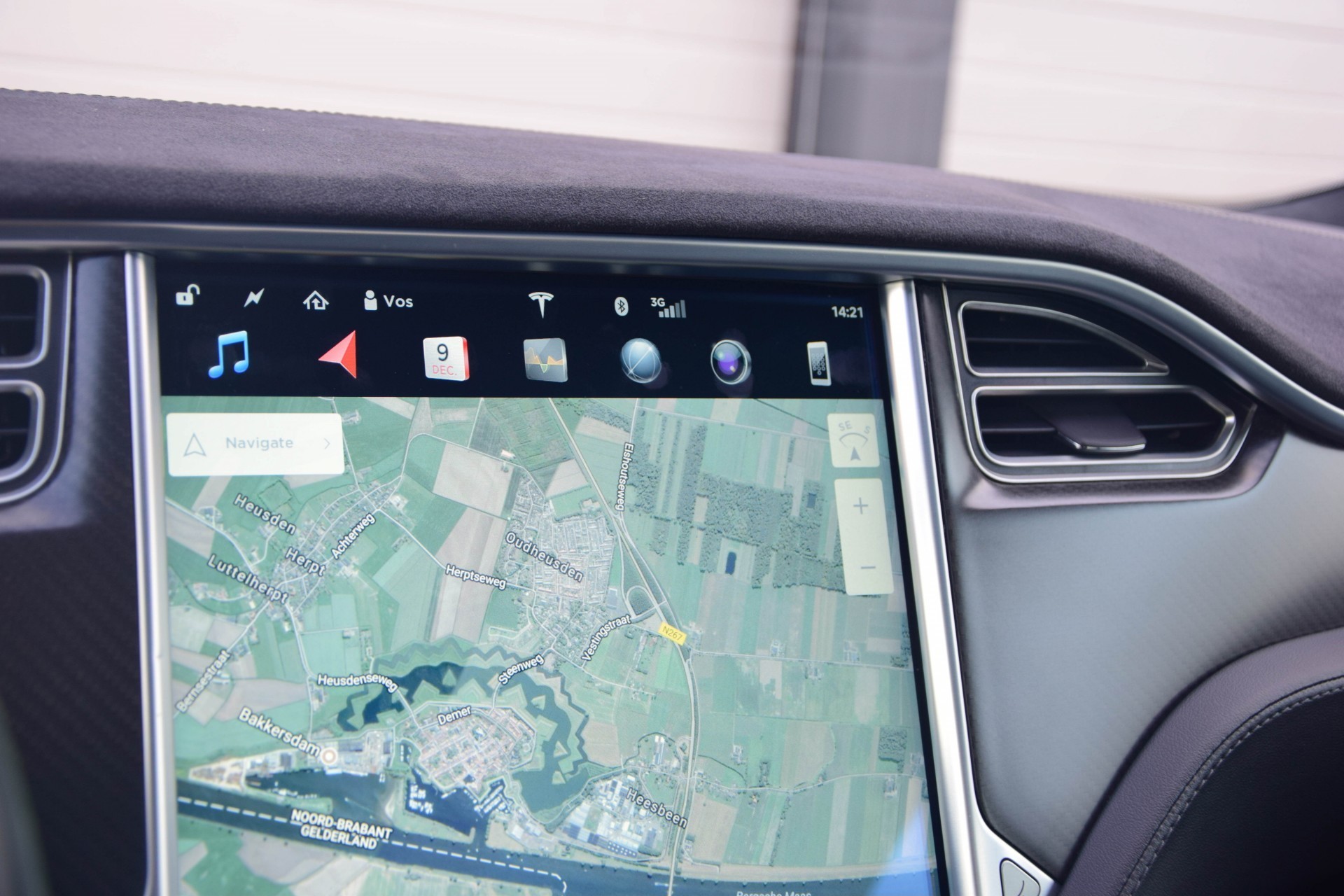 Tesla Model S 85 PERFORMANCE Pano/Carbon/Tech Package/Fidelity Sound/Smart Suspension Foto 9