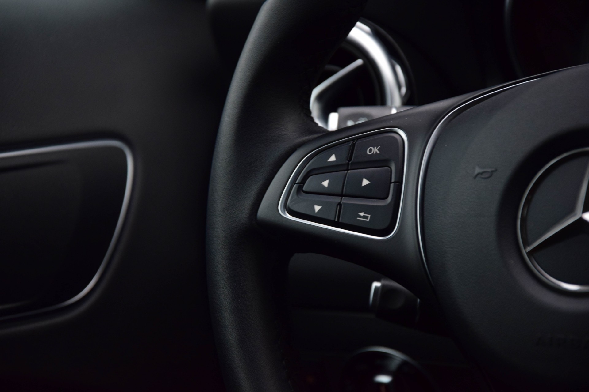 Mercedes-Benz GLA-Klasse 200 Urban LED/Wegkl-trekhaak/3D navi/Aut-koffer Aut7 Foto 12