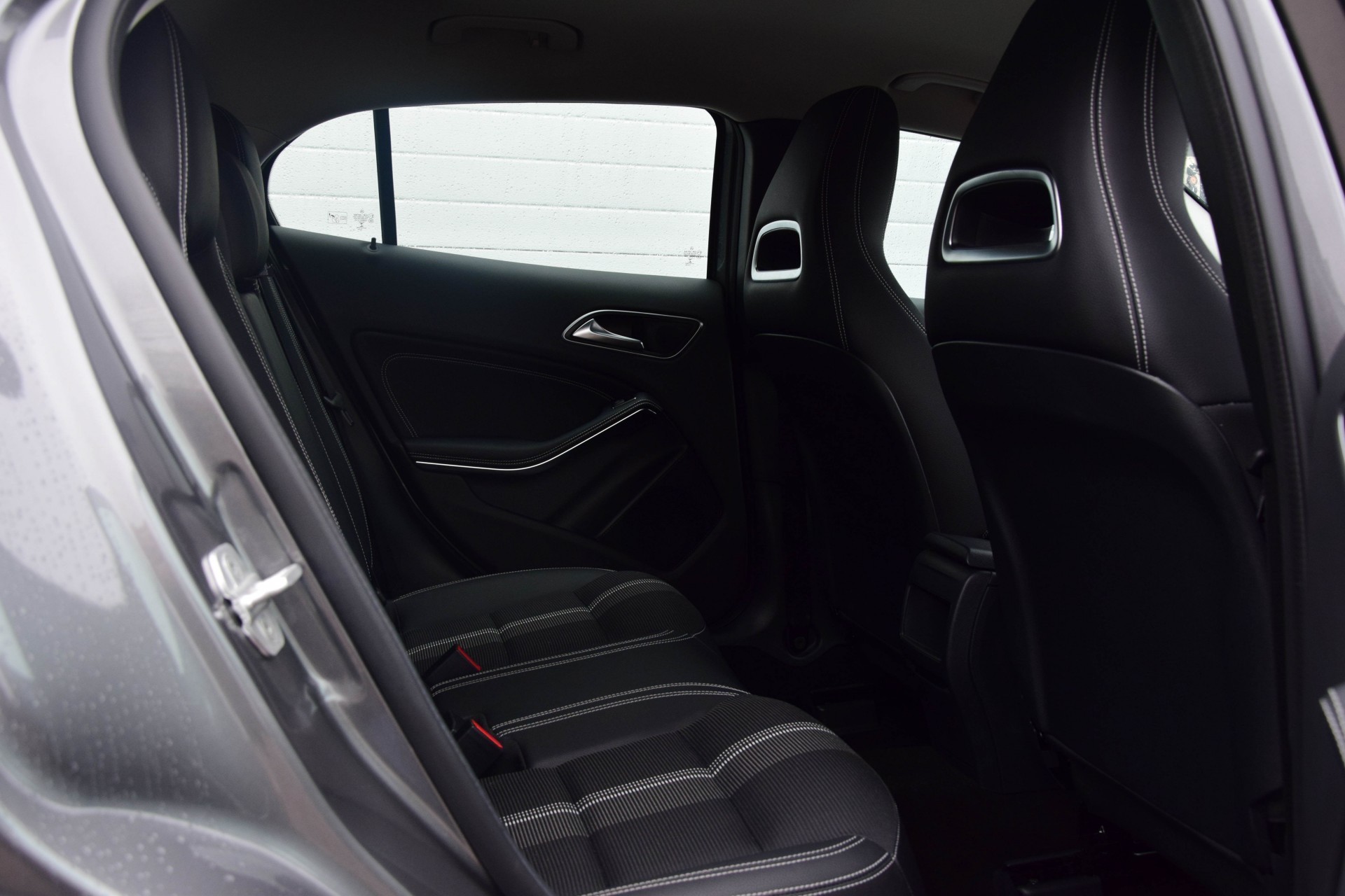 Mercedes-Benz GLA-Klasse 200 Urban LED/Wegkl-trekhaak/3D navi/Aut-koffer Aut7 Foto 4