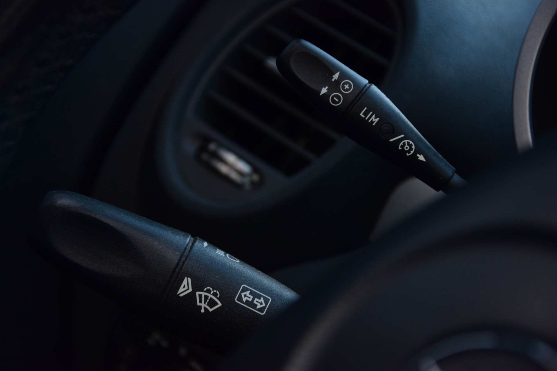 Mercedes-Benz SLK-Klasse 350 Harman Kardon/Comand/Airscarf/Mem Aut7 Foto 13