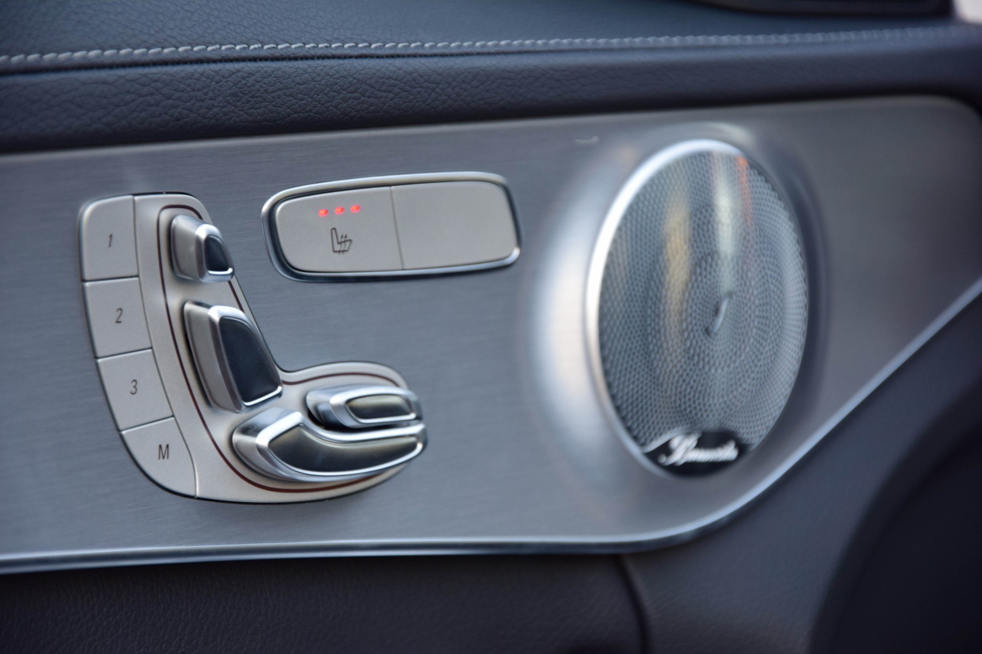 Mercedes-Benz C-Klasse 250d AMG Luchtvering/Distronic/Keyless/360/Burmester Aut7 Foto 12