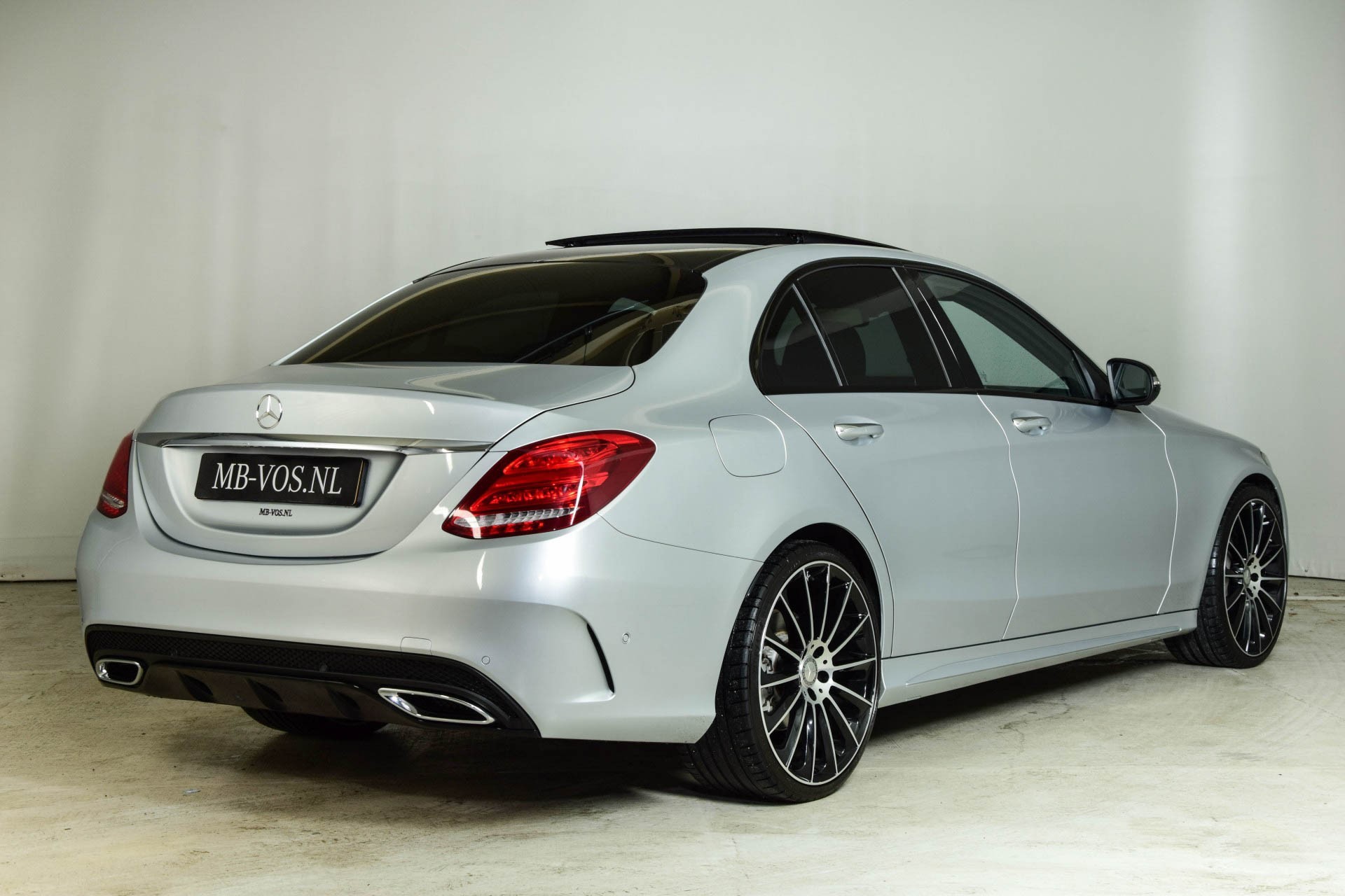 Mercedes-Benz C-Klasse 250d AMG Luchtvering/Distronic/Keyless/360/Burmester Aut7 Foto 2