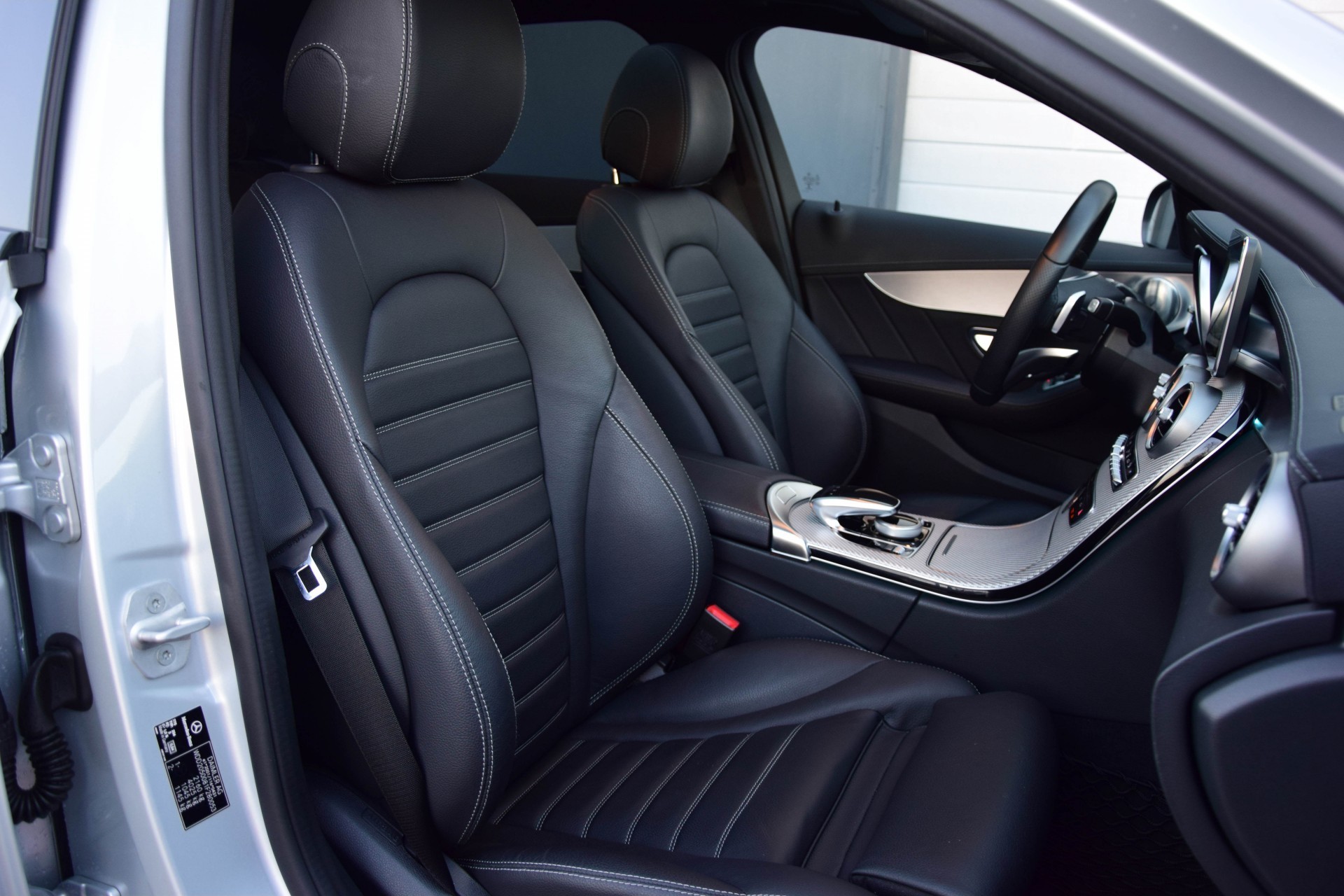 Mercedes-Benz C-Klasse 250d AMG Luchtvering/Distronic/Keyless/360/Burmester Aut7 Foto 3