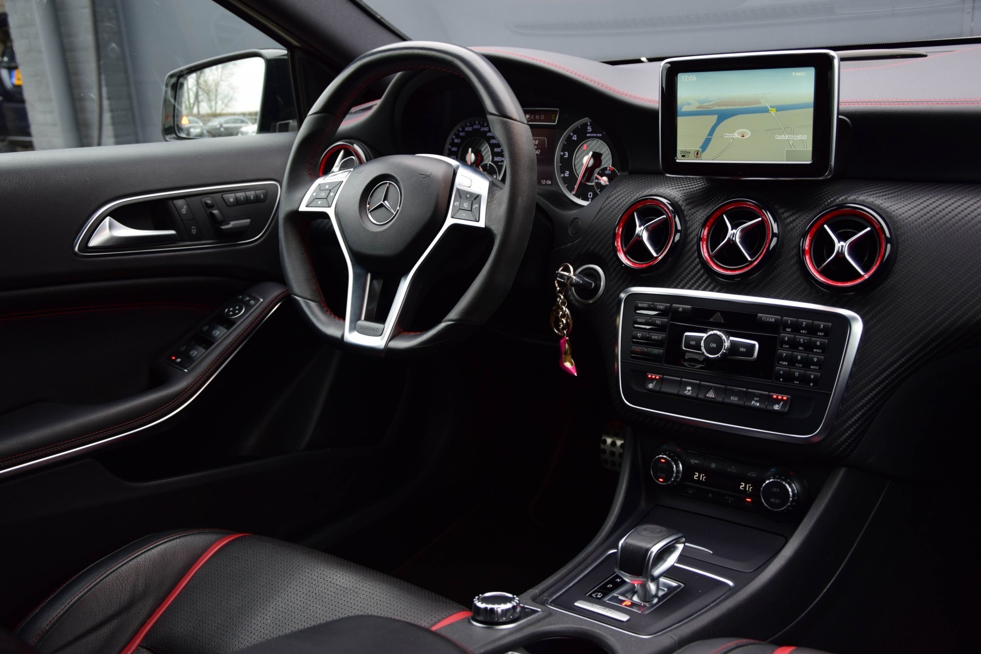 Mercedes-Benz A-Klasse 45 AMG 4-Matic Edition 1 Performance Stoelen Comand Aut7 Foto 6
