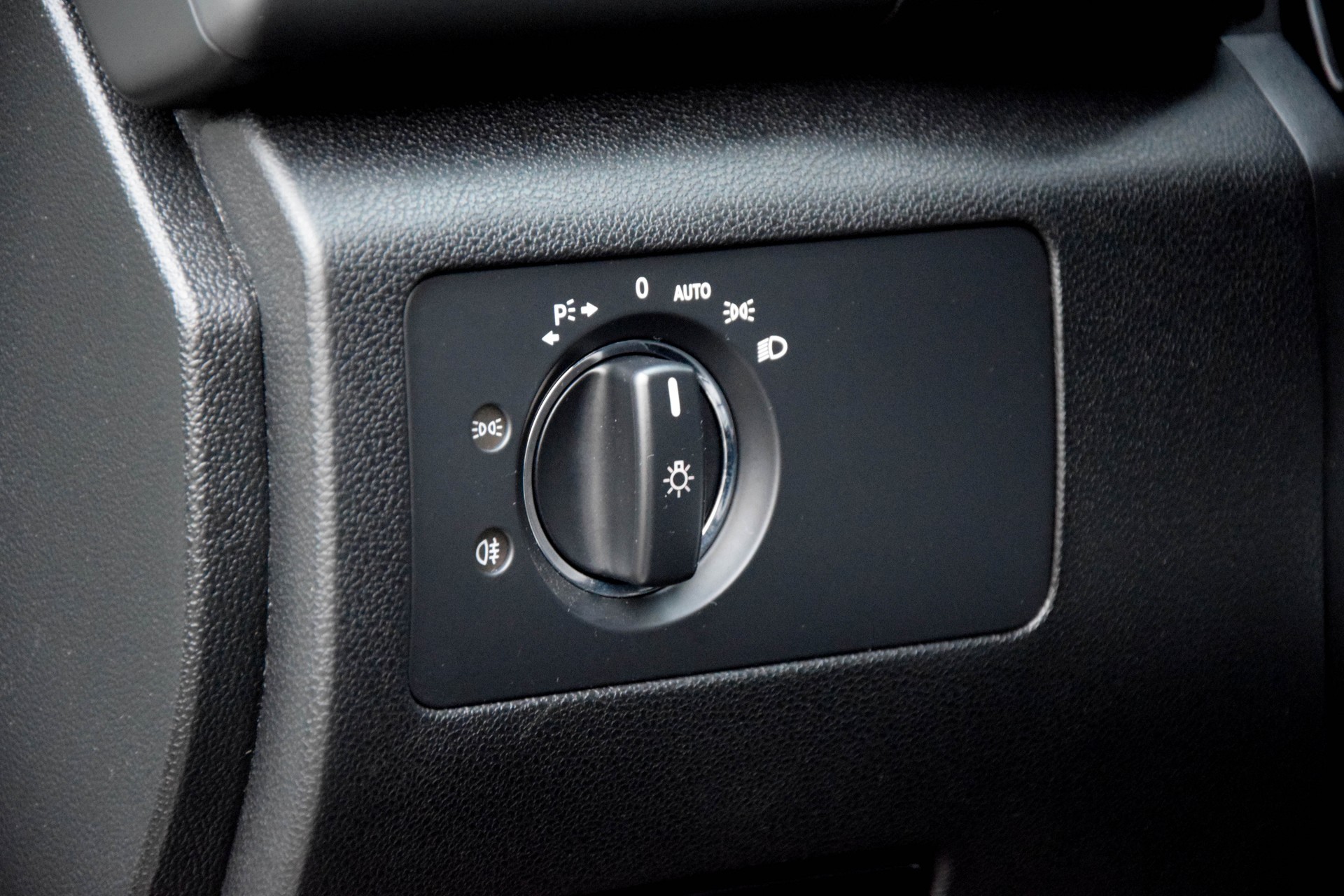 Mercedes-Benz R-Klasse 350 Cdi 4-M Lang 6-Persoons/Sport/Airmatic/Entertainment/Dak/Trhk Aut7 Foto 13