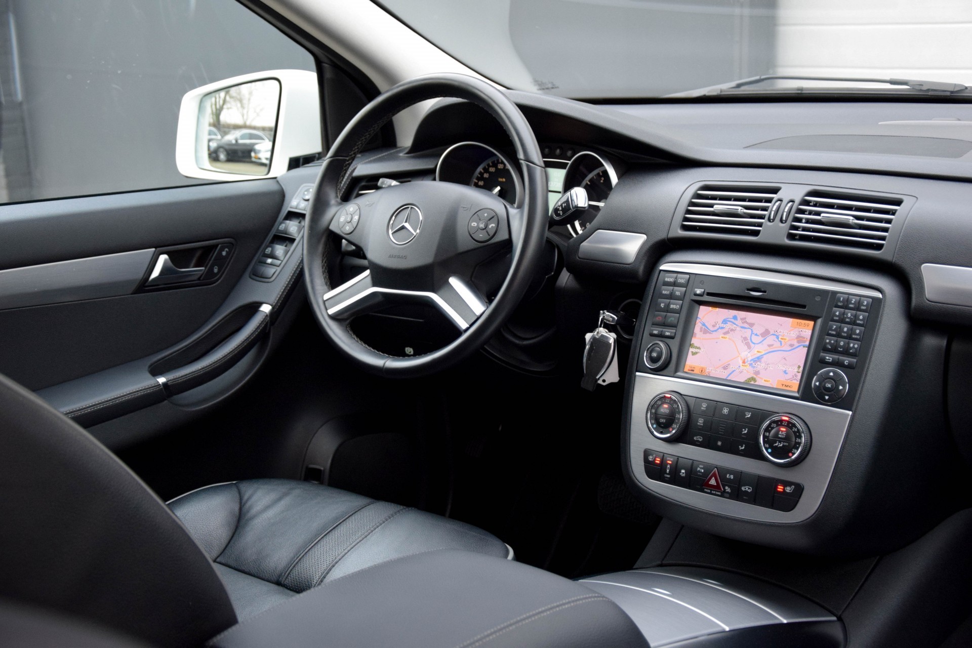 Mercedes-Benz R-Klasse 350 Cdi 4-M Lang 6-Persoons/Sport/Airmatic/Entertainment/Dak/Trhk Aut7 Foto 6