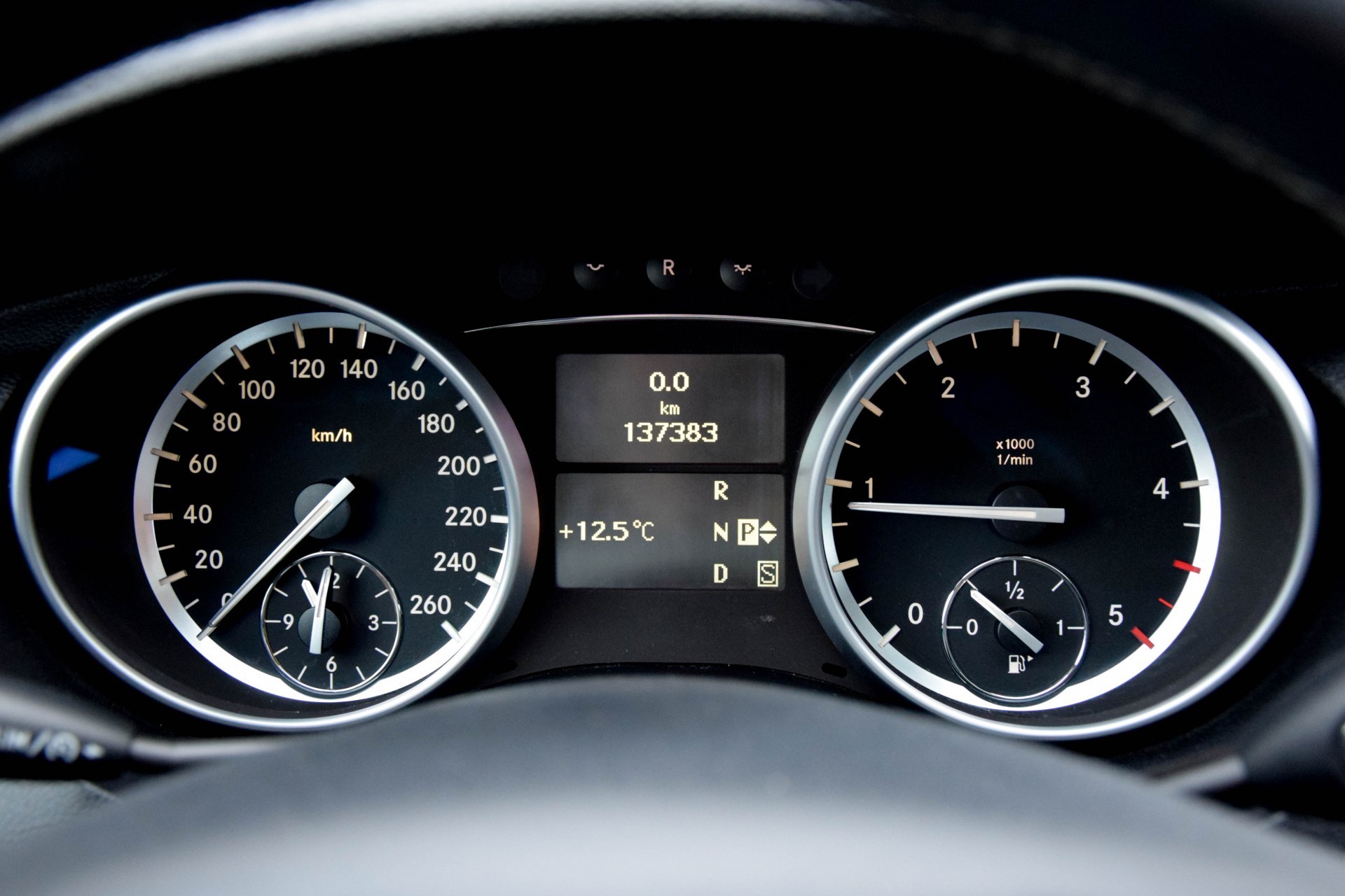 Mercedes-Benz R-Klasse 350 Cdi 4-M Lang 6-Persoons/Sport/Airmatic/Entertainment/Dak/Trhk Aut7 Foto 7