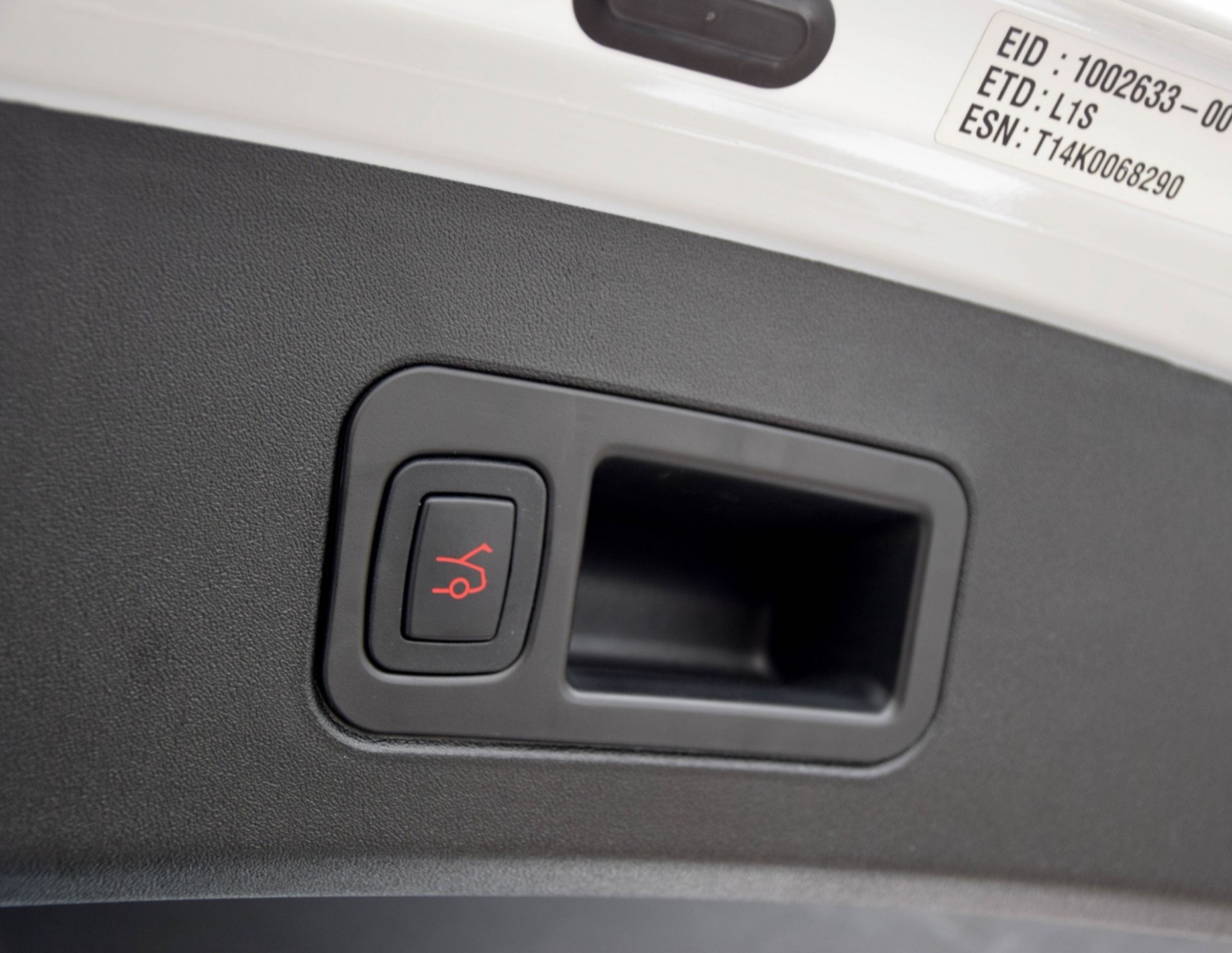 Tesla Model S 85 Panorama/Luchtvering/Autopilot/Techpakket Foto 16