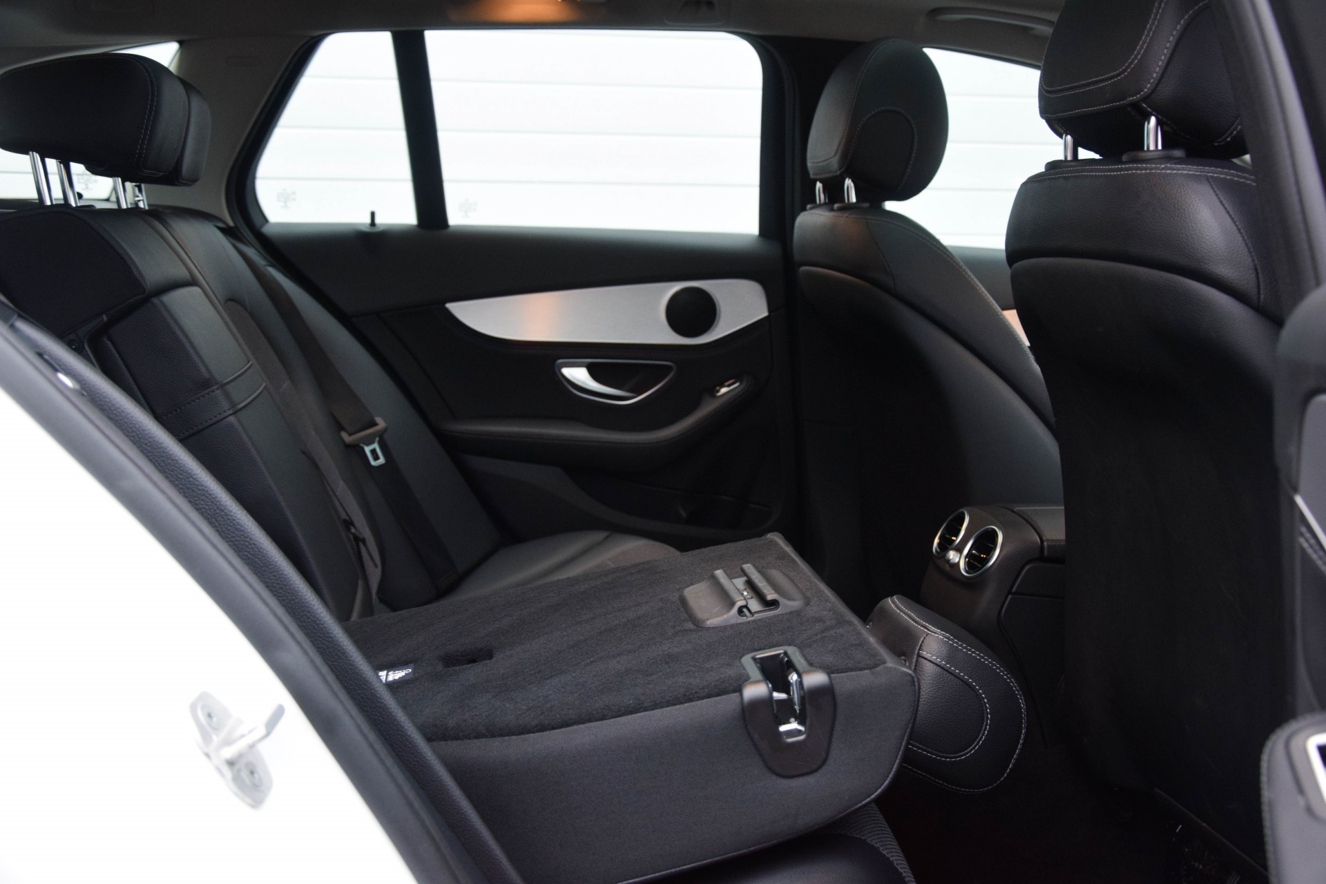 Mercedes-Benz C-Klasse Estate 220 Cdi Avantgarde Pano/Comand/Trhk/ILS Aut7 Foto 5