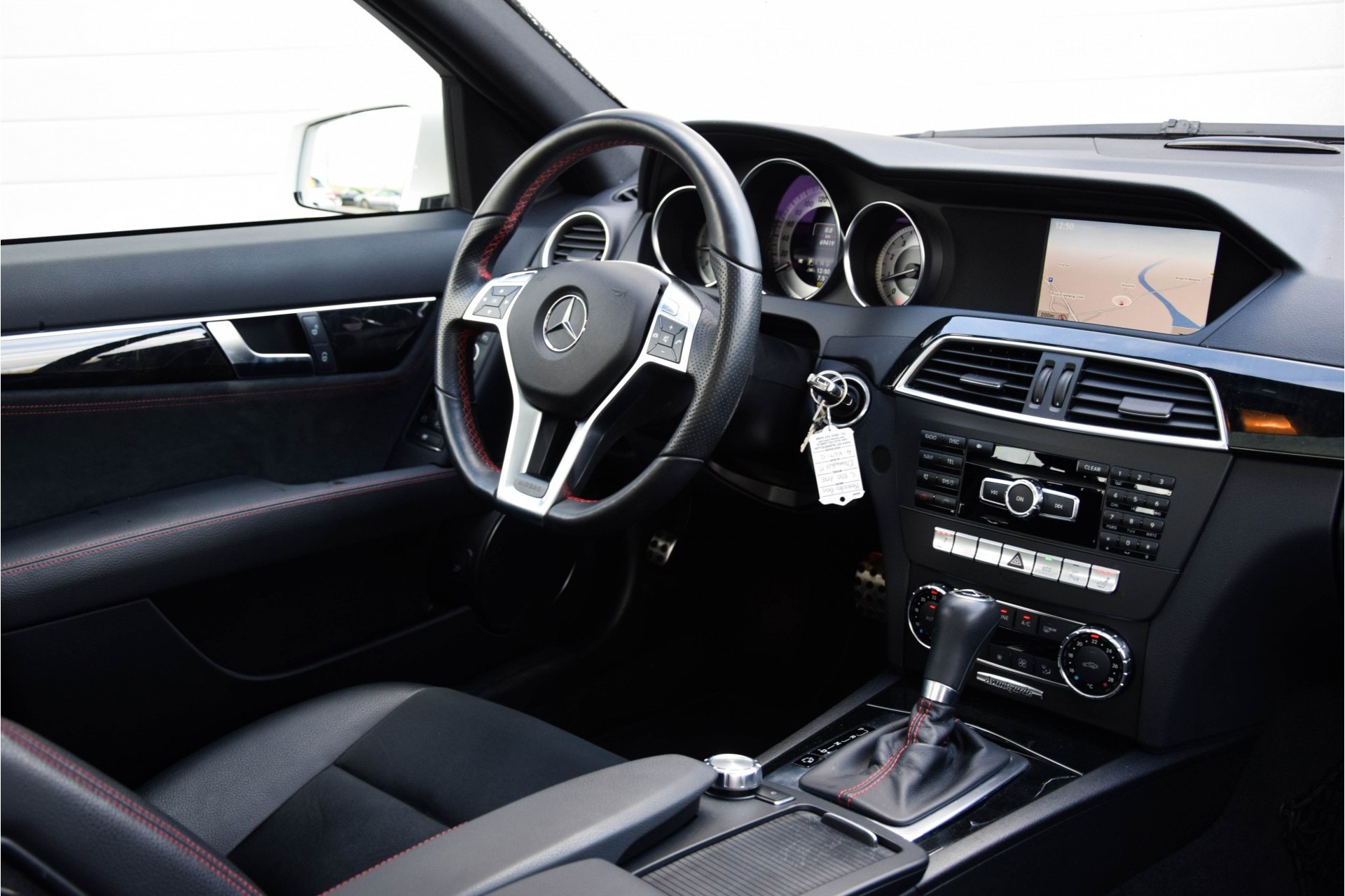 Mercedes-Benz C-Klasse 350 AMG Plus Distronic/Dak/Com/Wiss/ILS/Afn-trhk Aut7 Foto 6