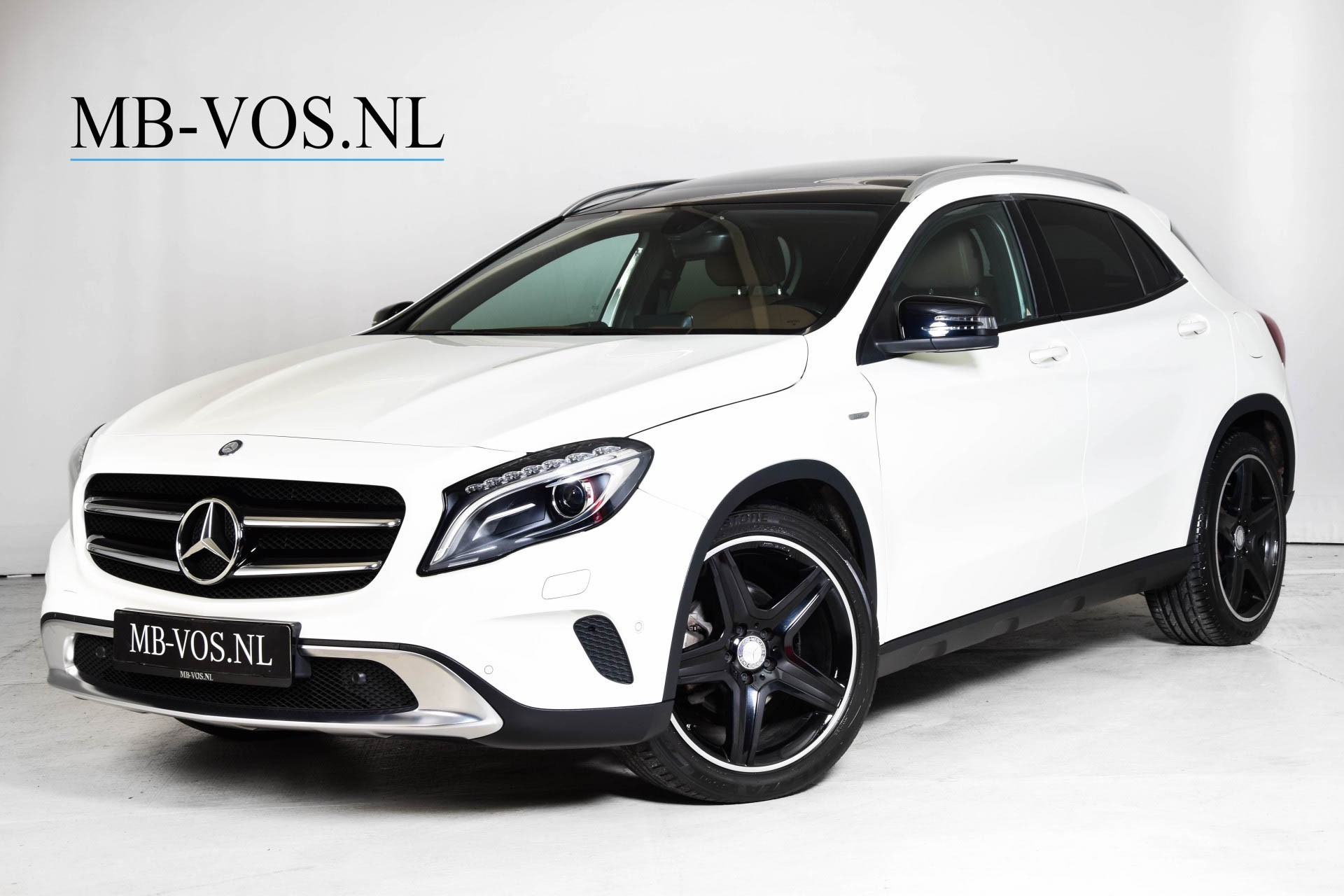 Mercedes-Benz GLA-Klasse 220 Cdi 4-M Edition1/Pano/Camera/Memory/Xenon/AMG Aut7 Foto 1