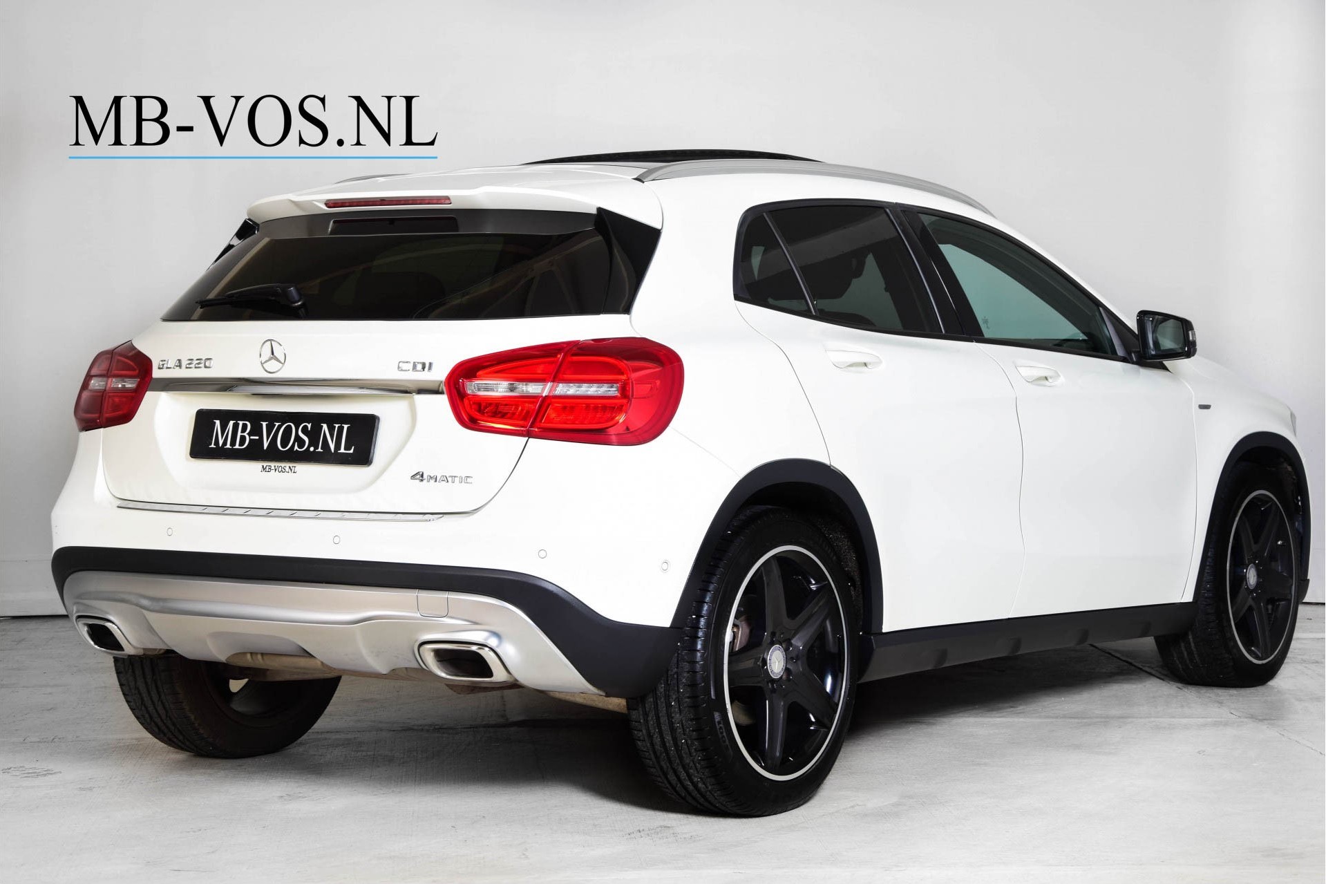 Mercedes-Benz GLA-Klasse 220 Cdi 4-M Edition1/Pano/Camera/Memory/Xenon/AMG Aut7 Foto 2
