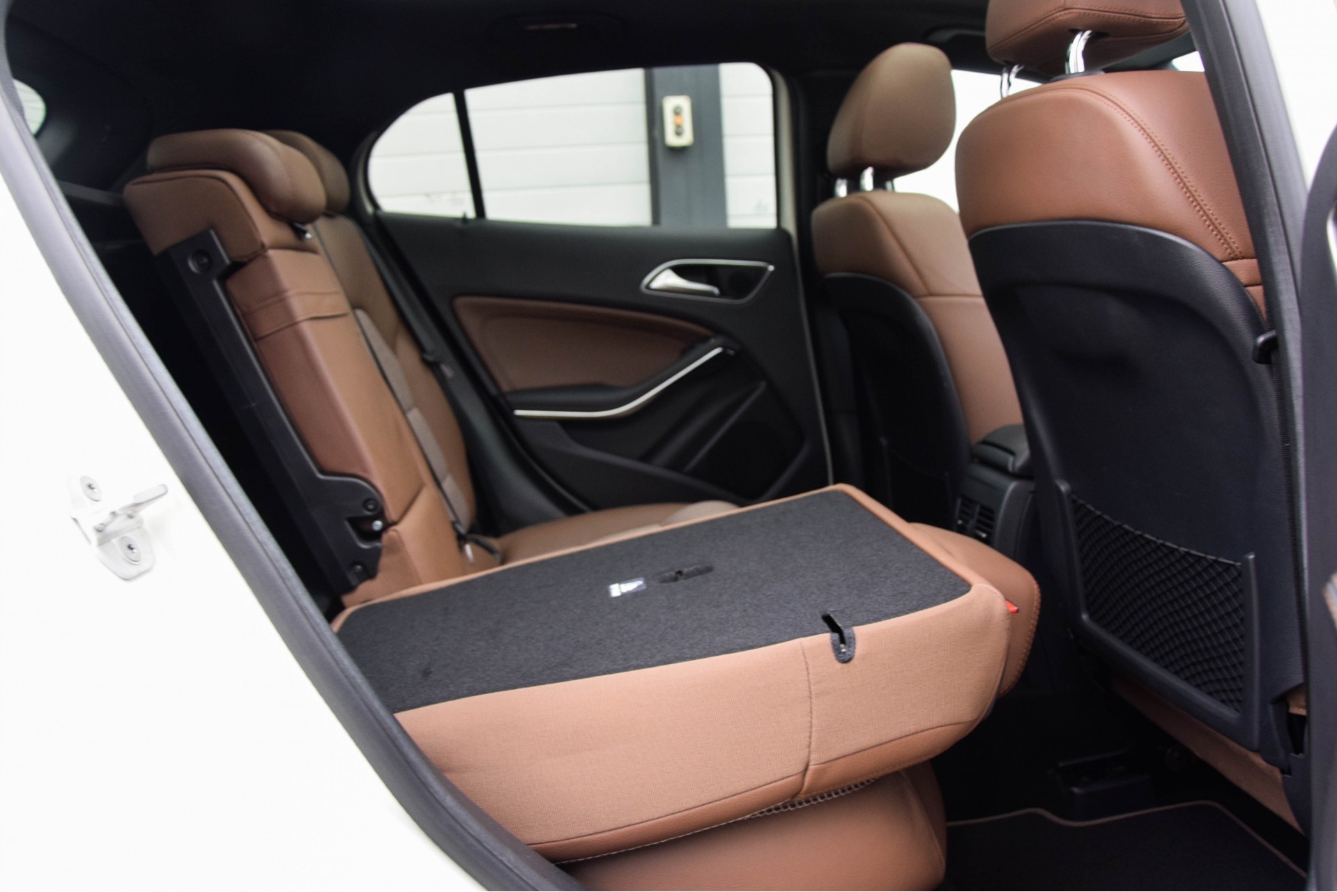 Mercedes-Benz GLA-Klasse 220 Cdi 4-M Edition1/Pano/Camera/Memory/Xenon/AMG Aut7 Foto 5