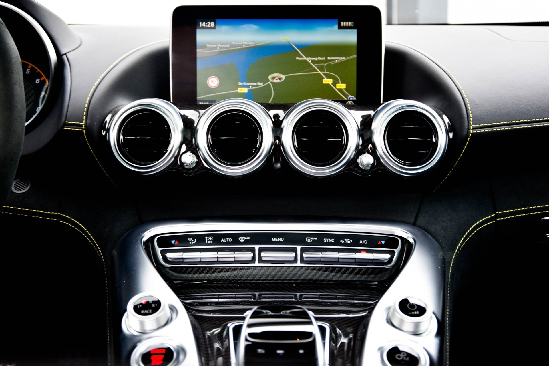 Mercedes-Benz AMG GT 4.0 S Designo/Ceramic/Dynamic Plus/Carbon/Performance Aut7 Foto 14