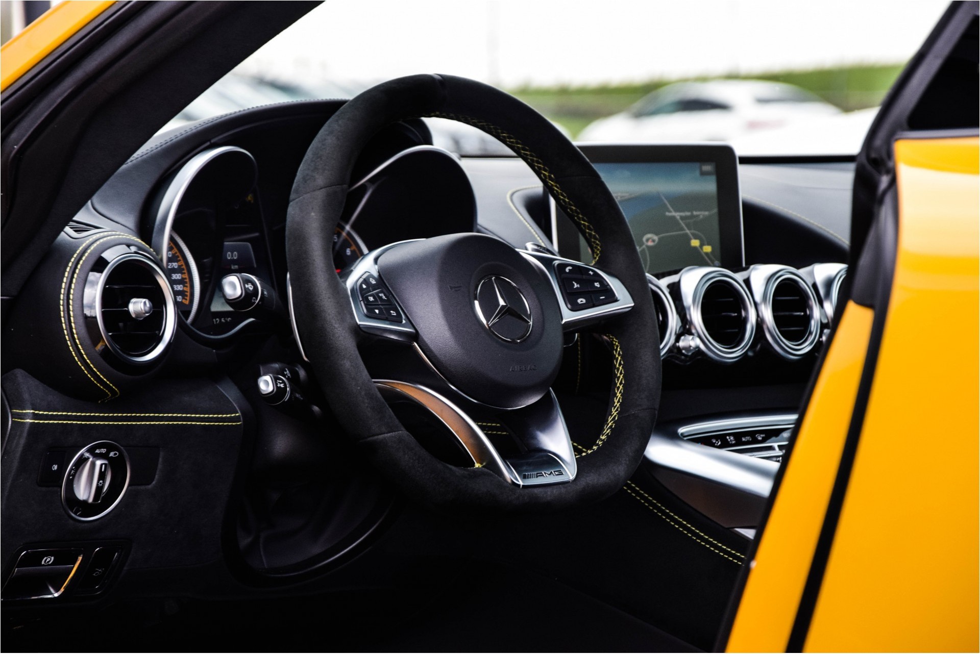 Mercedes-Benz AMG GT 4.0 S Designo/Ceramic/Dynamic Plus/Carbon/Performance Aut7 Foto 15